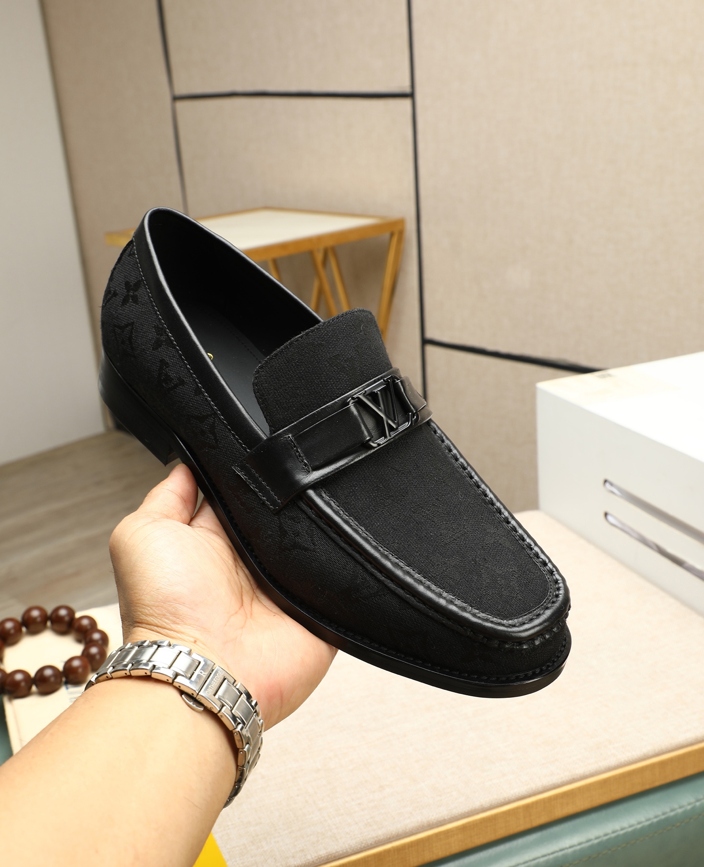 Louis Vuitton Men's Formal Business Loafers - Premium Leather Dress Shoes 6 i1745568279351 2167 0 4