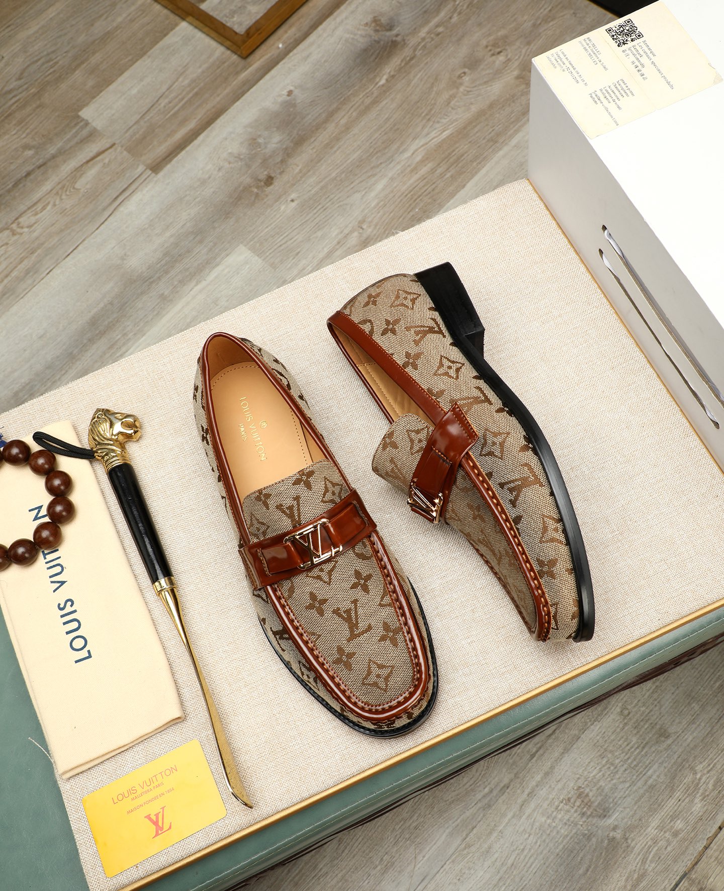 Louis Vuitton Men's Formal Business Leather Loafers, Full Set Package 3 i1745568340409 4341 0 1