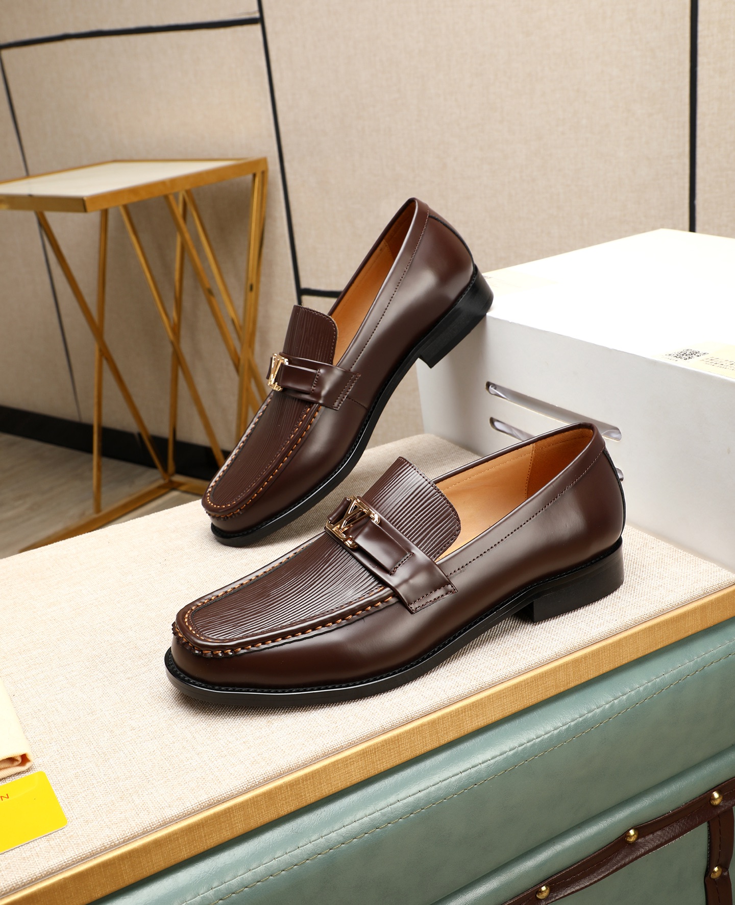 Louis Vuitton Brown Leather Loafers for Men - Formal Business Shoes 4 i1745568527948 1584 0 2