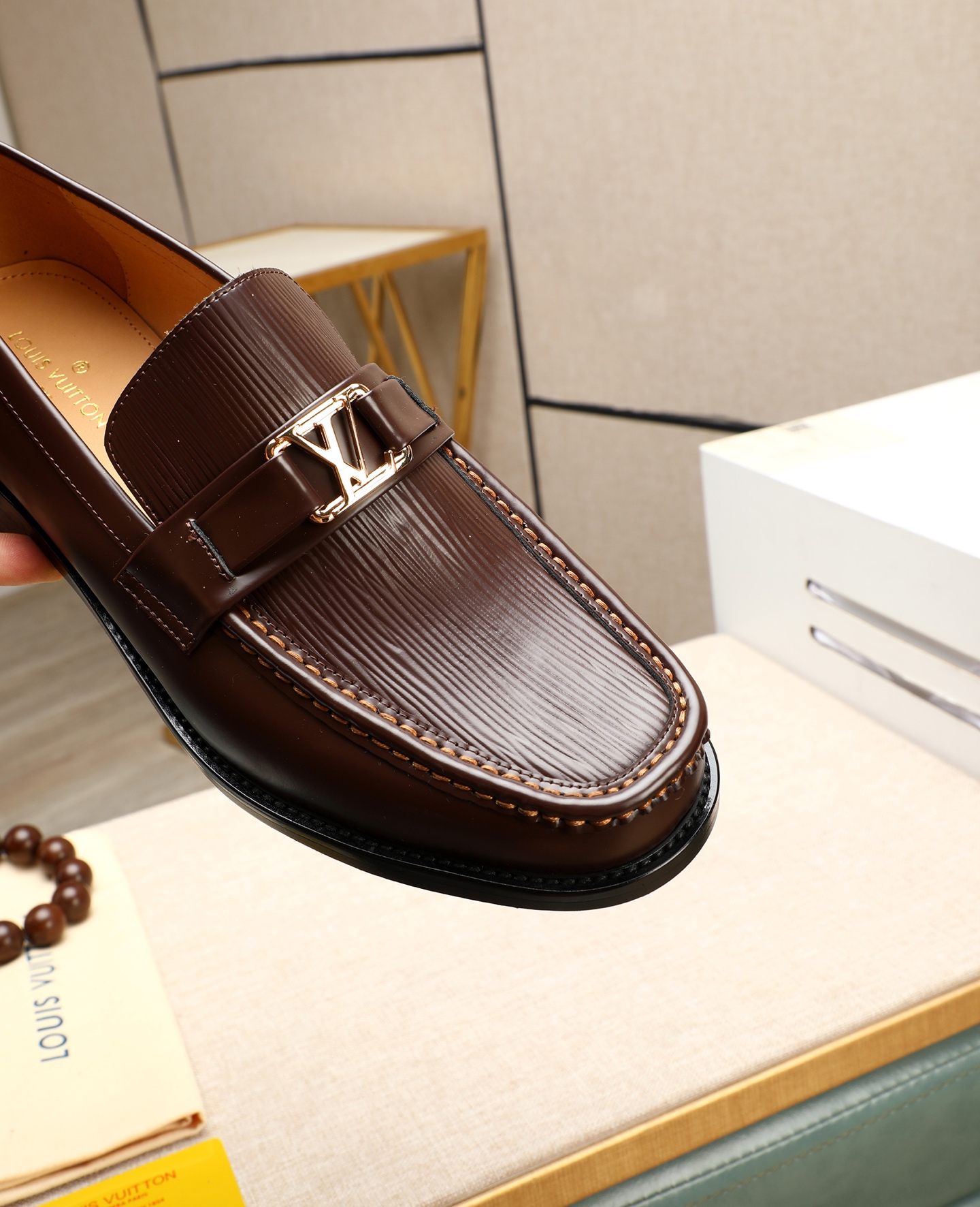 Louis Vuitton Brown Leather Loafers for Men - Formal Business Shoes 8 i1745568528484 452 0 6