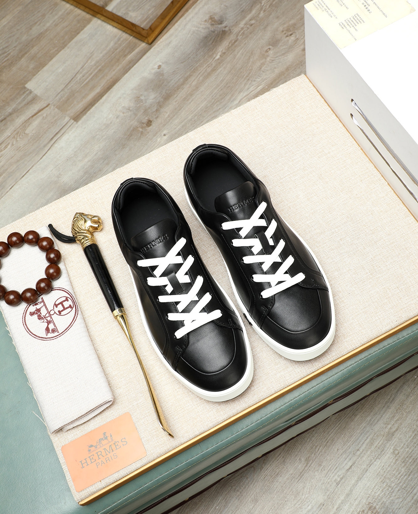Hermès Bouncing Leather Sneakers for Men - Casual & Stylish (Sizes 38-44) 1 Hermès Bouncing Leather Sneakers for Men - Casual & Stylish (Sizes 38-44)