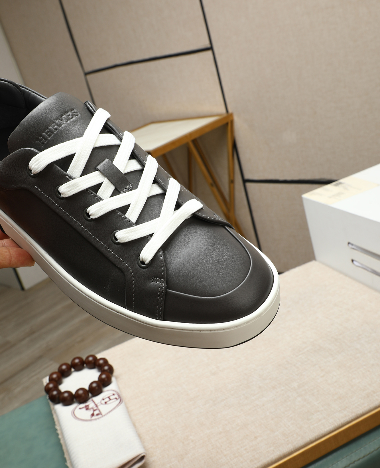 Hermes Men's Bouncing Sneakers Leather Upper Lightweight Sole Fashionable Style 8 i1745778512451 1789 0 6