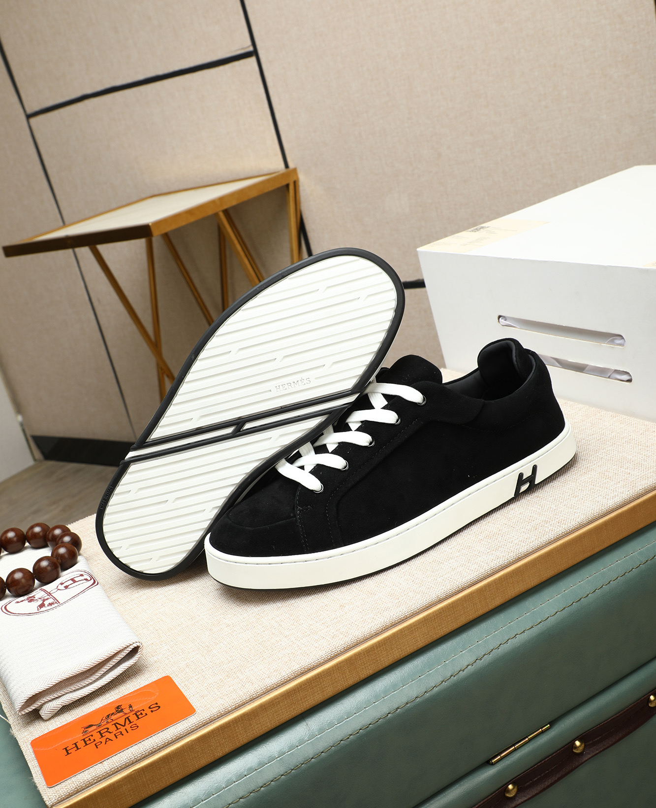 HHermes Bouncing Sneakers: Leather Upper, Fashionable Design, Casual Style 5 i1745778676344 694 0 3