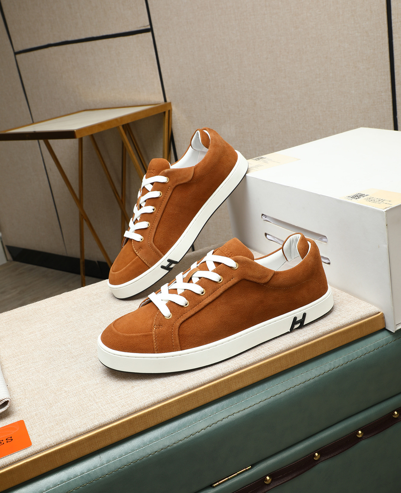 Hermes Men's Bouncing Sneaker: Premium Leather, Stylish Design, Comfort Fit 4 i1745778720412 6090 0 2