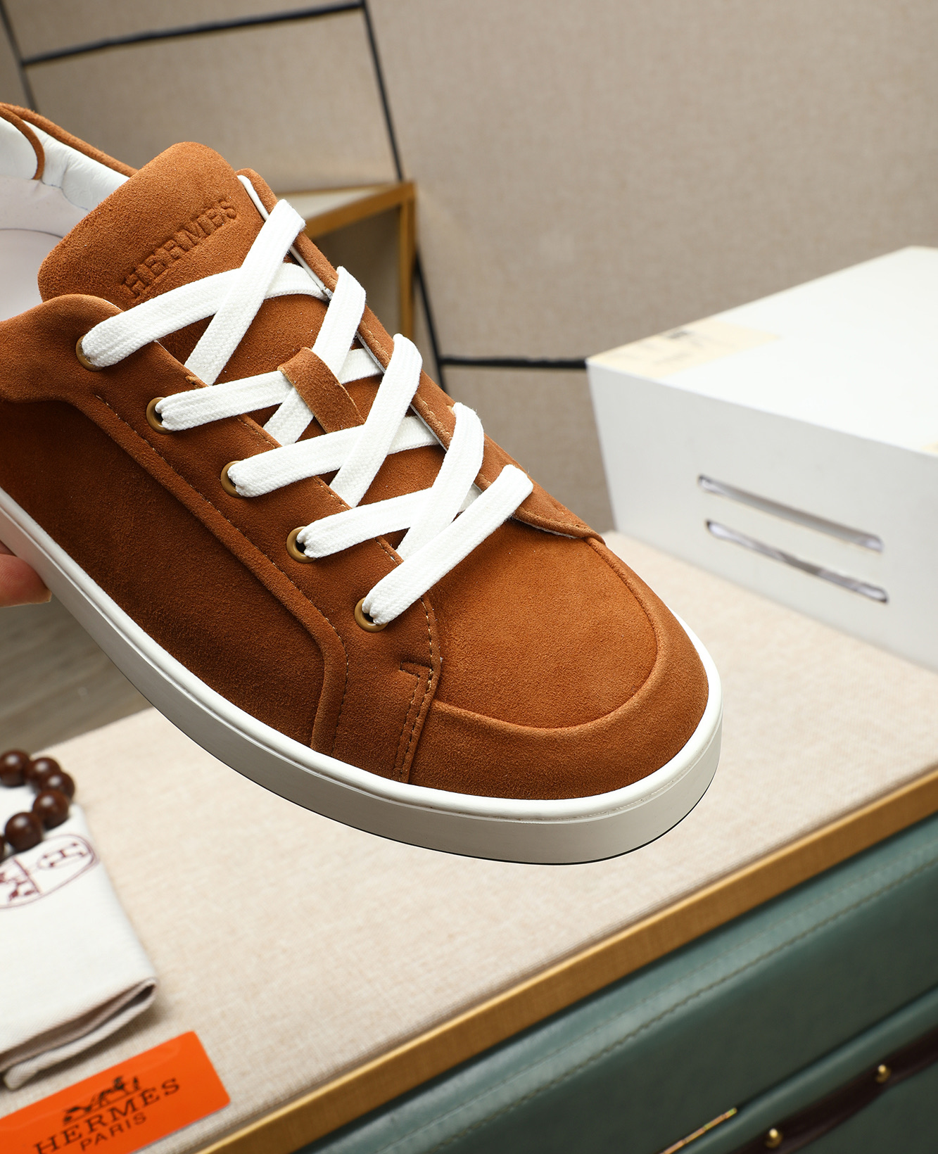 Hermes Men's Bouncing Sneaker: Premium Leather, Stylish Design, Comfort Fit 9 i1745778721243 1408 0 7