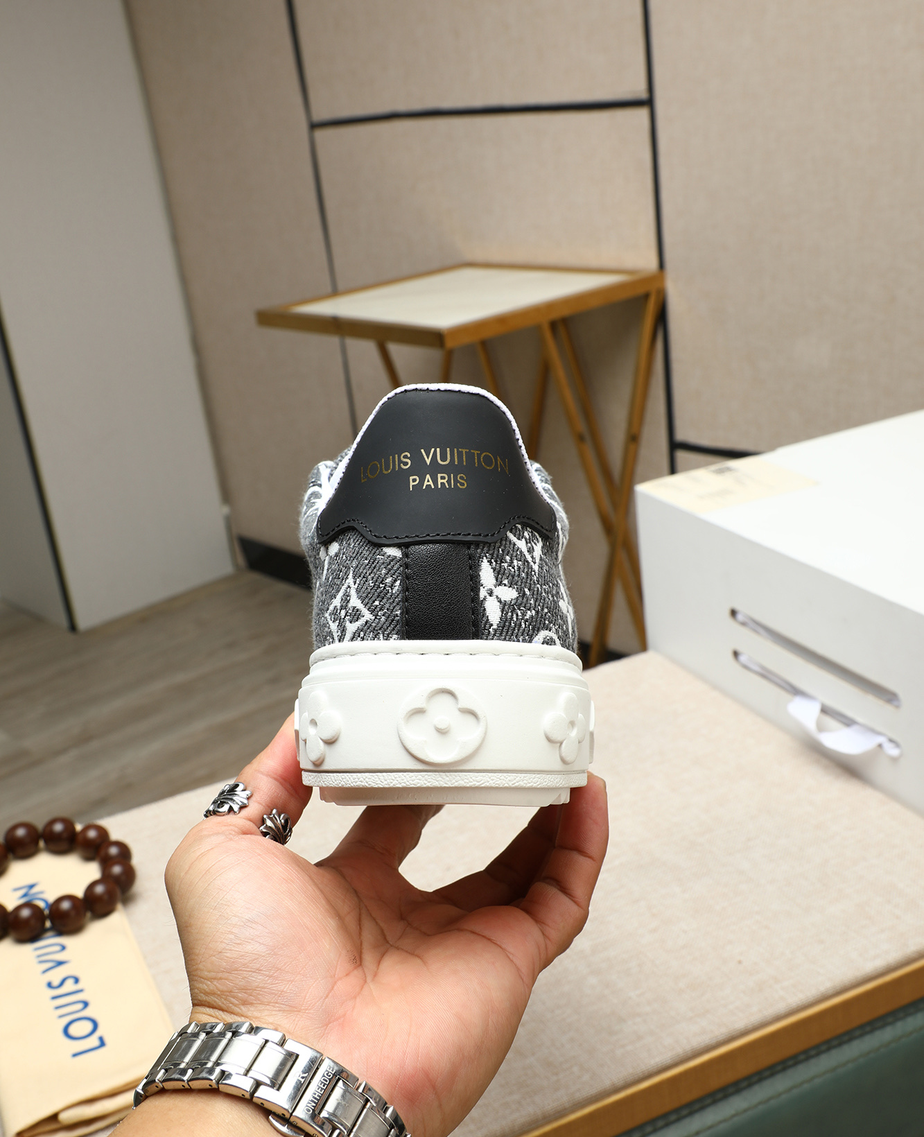Louis Vuitton 2025 Runway Sneakers - Iconic Style, Premium Leather 10 i1746773635369 5896 0 8