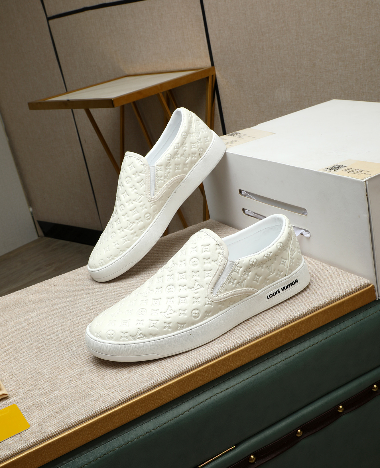 Louis Vuitton 2025 Milan Fashion Week White Leather Slip-On Sneakers 2 i1746773938352 4054 0 0