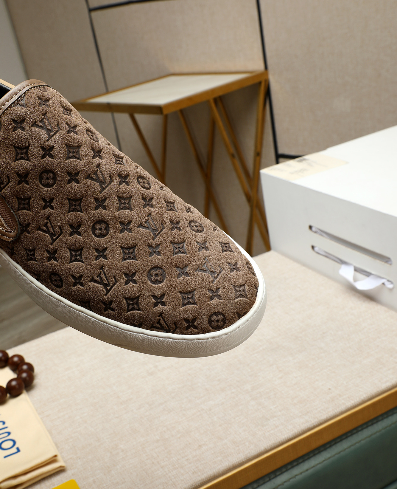 Louis Vuitton 2025 Milan Fashion Show Slip-On Sneakers 10 i1746773953463 2827 0 8