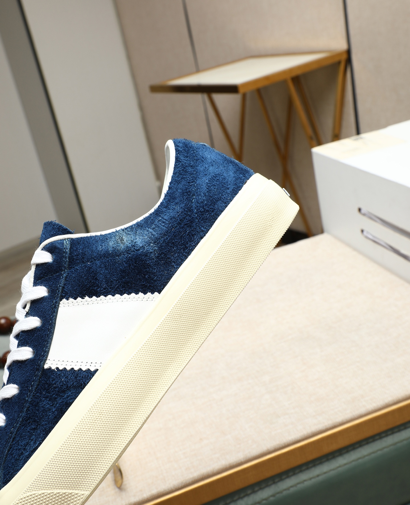 Tom Ford Fashion Sneakers: Stylish, Comfortable, and Versatile Shoes 10 i1747031158156 3048 0 8