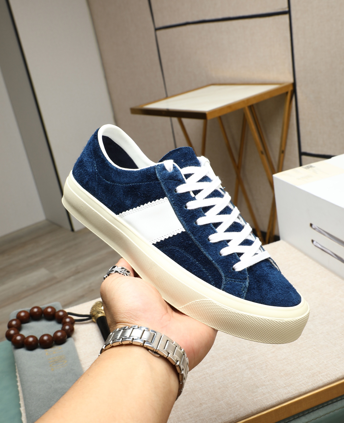 Tom Ford Fashion Sneakers: Stylish, Comfortable, and Versatile Shoes 6 i1747031158750 3095 0 4