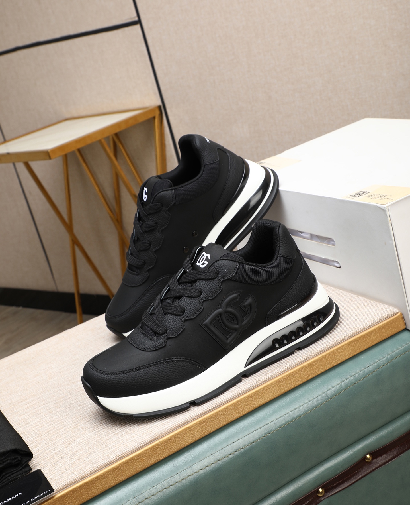 NO:348542,Dolce&gabbana cowhide low top sneakers fashion casual men's size 39-45, Dolce&gabbana, Dolce&gabbana, sneakers, cowhide19860909Dolce&gabbana 杜嘉班纳 牛皮 低帮运动鞋 时尚休闲 男款 尺码39-45,,Dolce&Gabbana,Dolce&Gabbana,sneakers,cowhide,Men's shoes