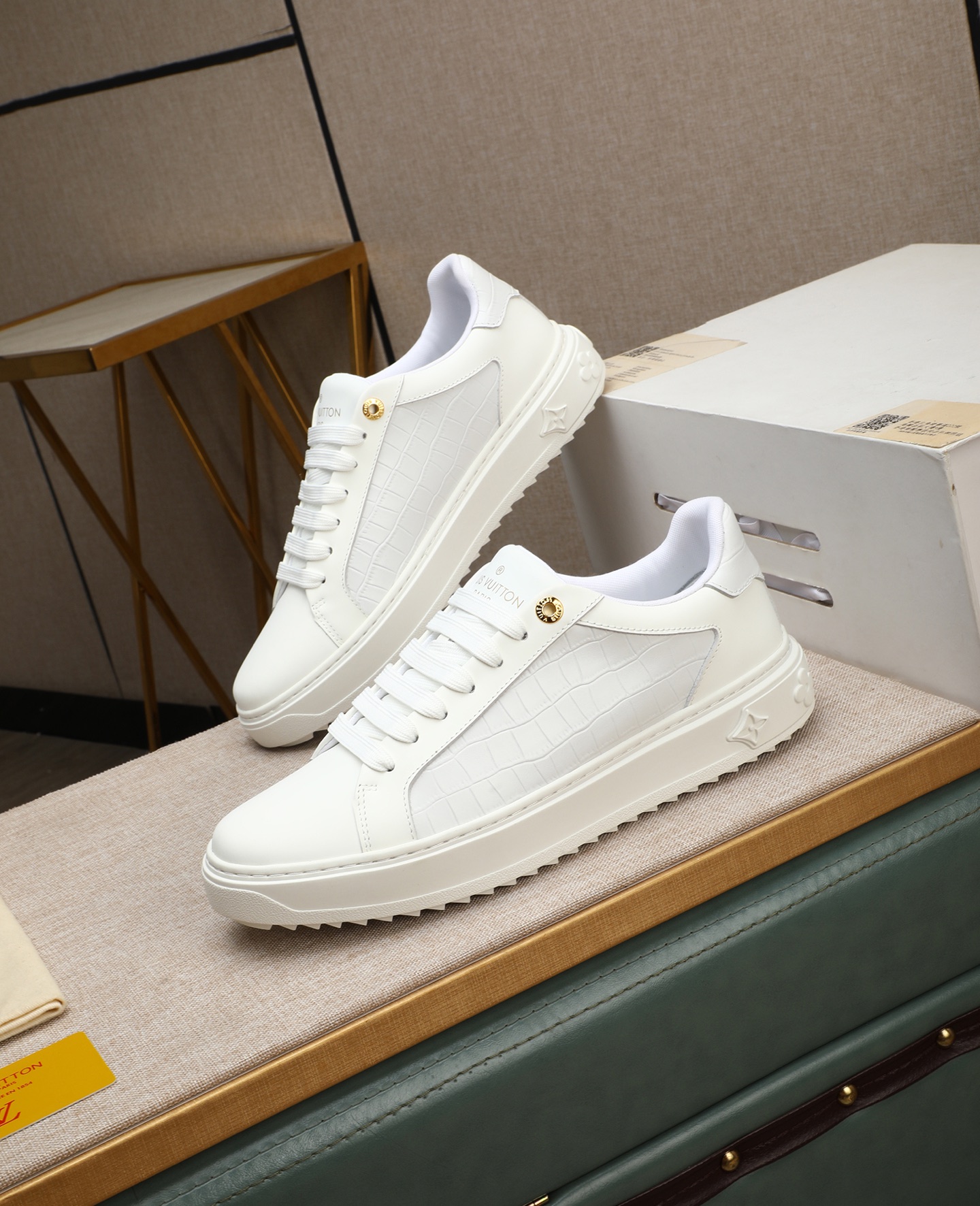 NO:354909,【Niuli LOUIS VUITTON】Louis Vuitton 2 new Milan fashion show lv home logo, big name style, fashion trendy people must have classic presbyopia water dyed Niulite big bottom number 38-44 (45 46 customized),,louis vuitton,louis vuitton,louis vuitton,louis vuitton,louis vuitton19860909【牛里LOUIS VUITTON】路易威登2新品米兰时装走秀款lv家标志,大咖风范,时尚潮人必备经典老花花水染牛里特供大底码数38-44（45 46定做）,,louis vuitton,louis vuitton,louis vuitton,Men's shoes