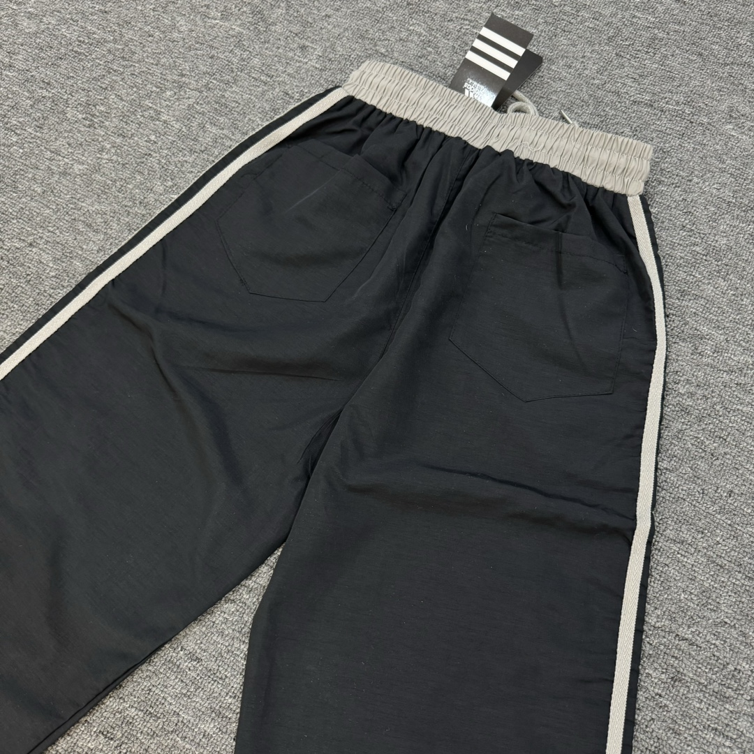 ADADS Adidas Crochet Pants: Classic Heavy-Tech Three-Bars Design, Perfect Leg-Dressing & Speed-Dry-Weave Fabric - 图片 7