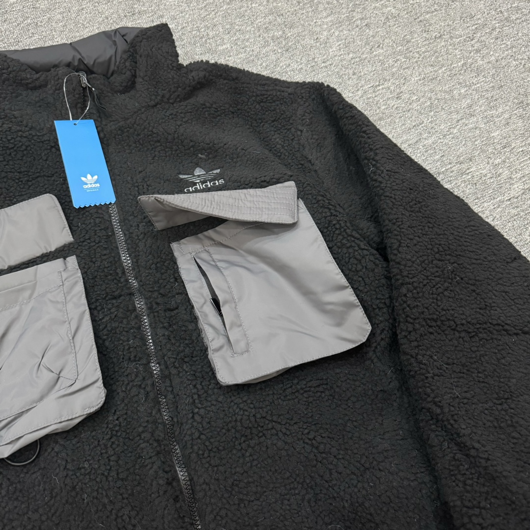 Adidas Zenium Collection: Quality Craftsmanship, Functional Details, Warmth, Large Pockets. - 图片 4