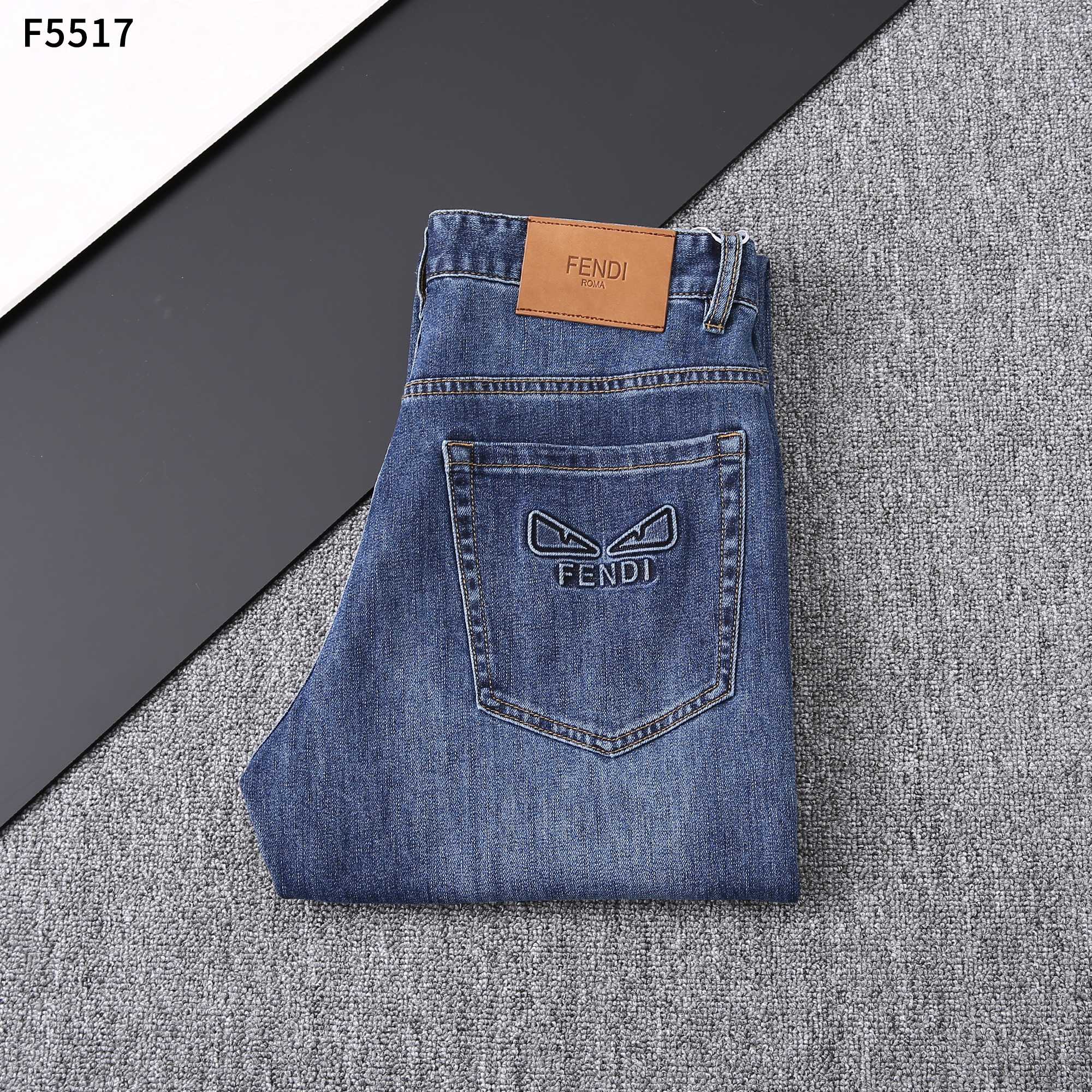 NO:128274,25 Spring/Summer/New Jeans Model Number F5517 Size 29-42 It is easy to wear and not picky about the figure. The overall size is mainly comfortable. The trouser legs are just right, making them look slimmer and straight, and easily wear them all over the screen, and the lengthening and proportional aura is fully opened!  , jeans,alexander wang1986090925春夏/新款牛仔裤 款号F5517 尺码29一42 好穿不挑身材,整体以舒适为主,裤腿大小做的恰到好处,显瘦显腿直,轻松穿出满屏的大长腿,拉长比例气场全开！,,jeans,alexander wang,Men's clothing