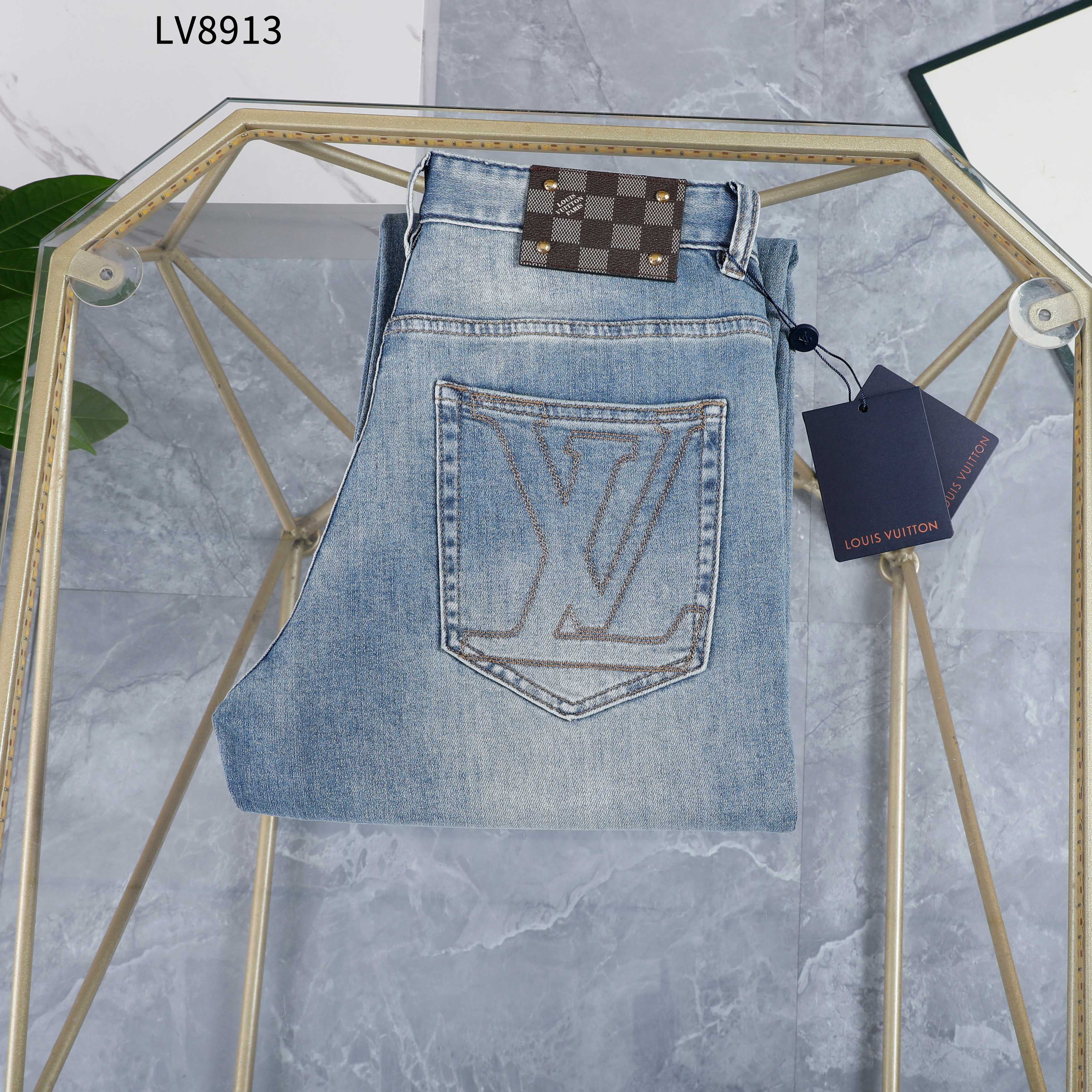 P120 Primavera/Verano/Pantalones anchos Número de estilo: LV8913 Tamaño: 29-38 Versión: Pierna ancha, independientement…