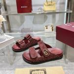 9115-8 Wine Red G Diamond (35-42) This item is from the Gucci Lido series, and is inspired by the summer style and beach clubs on the Italian coast. This flat sandal is made of a magic tape design, which is modern and full of sportiness for comfort. This accessory is crafted by Angora red GG crystal canvas, and the upper is decorated with elegant double G-shaped accessories, showing a unique style. Angela Red GG Crystal Canvas Women's Gold Tone Accessories Double G Rubber Sole Magic Adhesive Fixed Flat Sole 1 9115-8 Wine Red G Diamond (35-42) This item is from the Gucci Lido series, and is inspired by the summer style and beach clubs on the Italian coast. This flat sandal is made of a magic tape design, which is modern and full of sportiness for comfort. This accessory is crafted by Angora red GG crystal canvas, and the upper is decorated with elegant double G-shaped accessories, showing a unique style. Angela Red GG Crystal Canvas Women’s Gold Tone Accessories Double G Rubber Sole Magic Adhesive Fixed Flat Sole