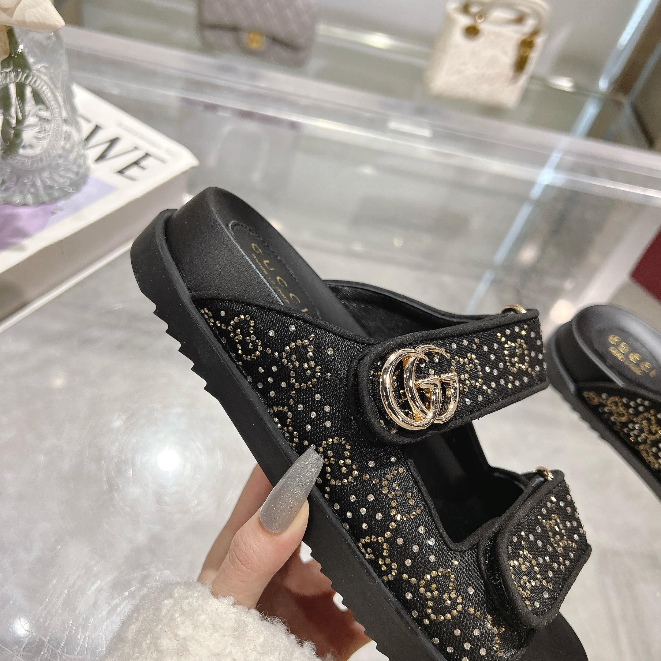 Gucci Women's Crystal Embellished Double G Flat Sandals 6 a1737312756096 0731