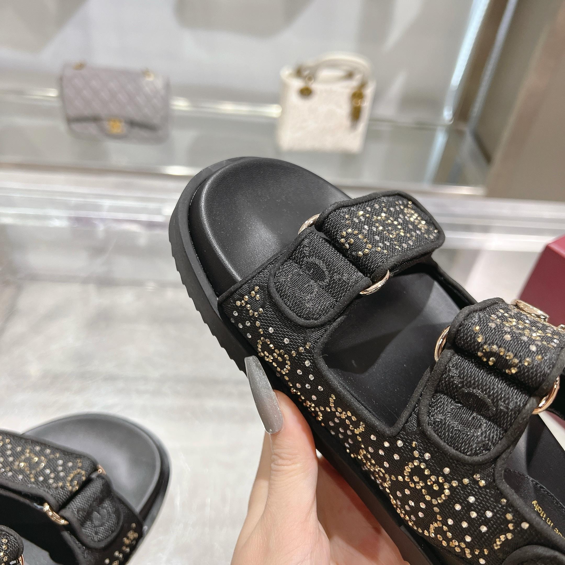 Gucci Women's Sandals with Double G Buckle - Black Crystal Canvas 9 a1737312966234 3422