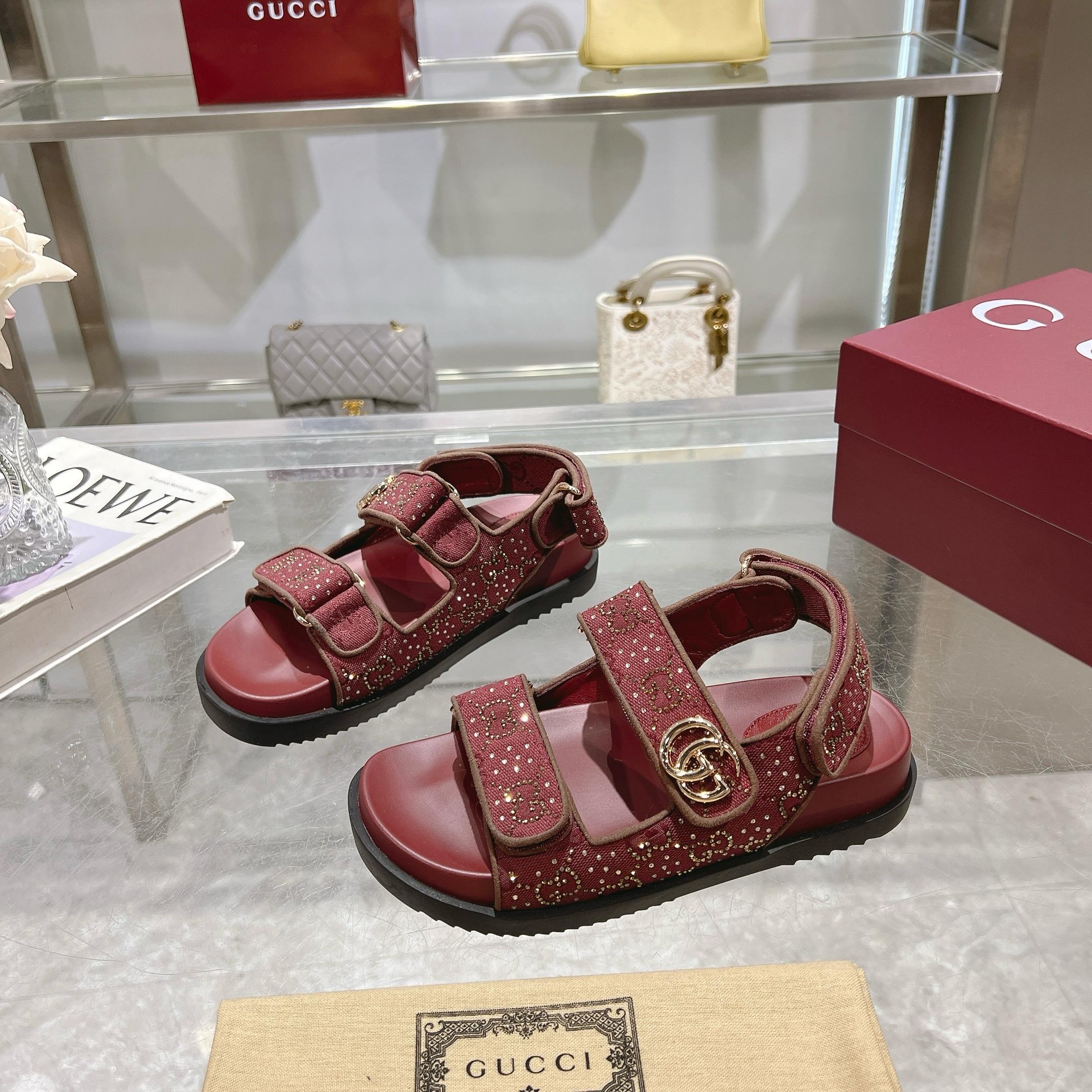 Gucci Women's Pink Crystal Canvas Flat Sandals with Double G Accent 2 a1737312992033 3031