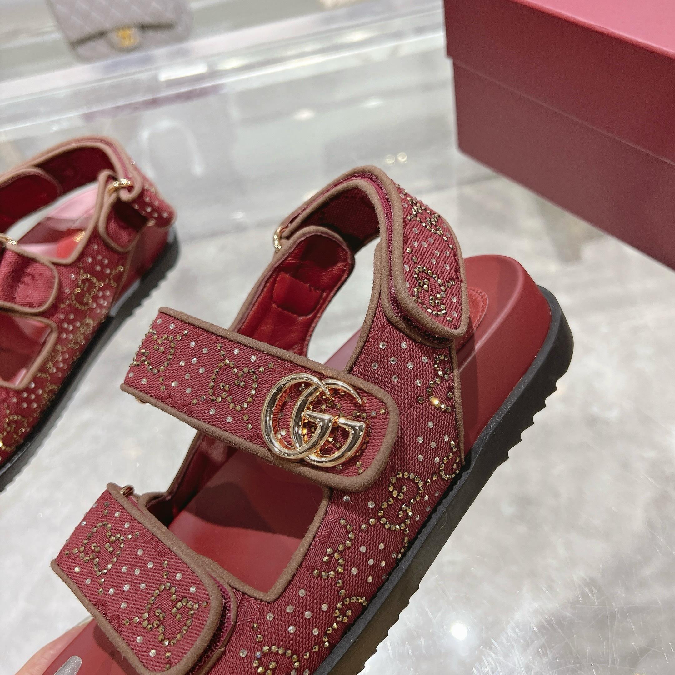 Gucci Women's Pink Crystal Canvas Flat Sandals with Double G Accent 8 a1737312996080 7864