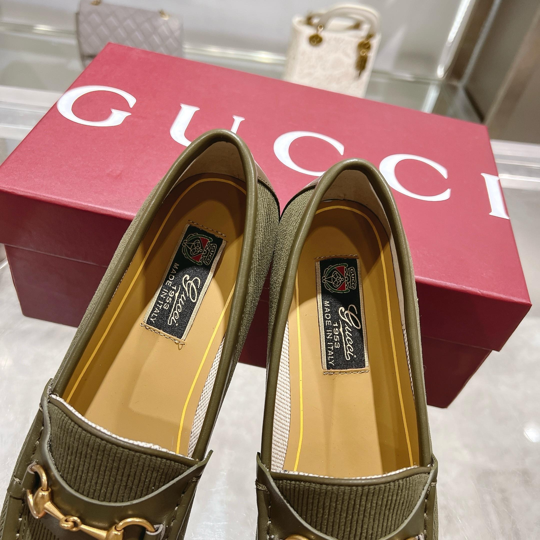Gucci Women's Light Brown Corduroy Loafers with Horsebit Detail 7 a1737358009428 4810