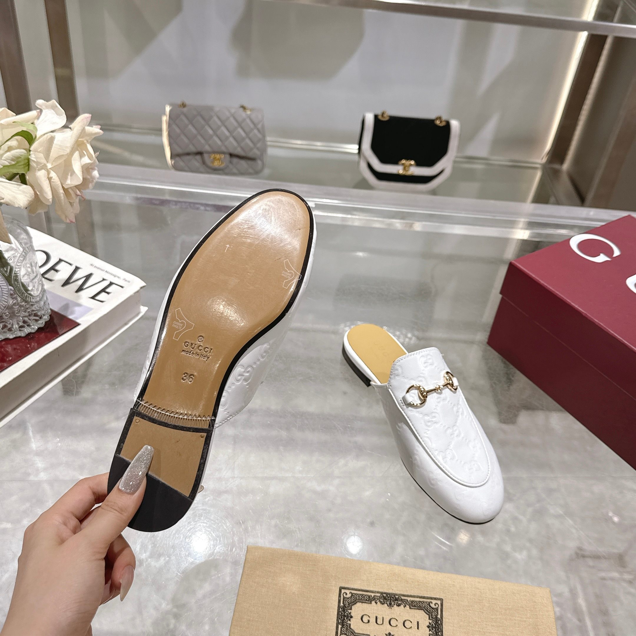 Gucci Jordaan White Leather Mules with Horsebit Detail - Women's 8 a1741875832838 1026