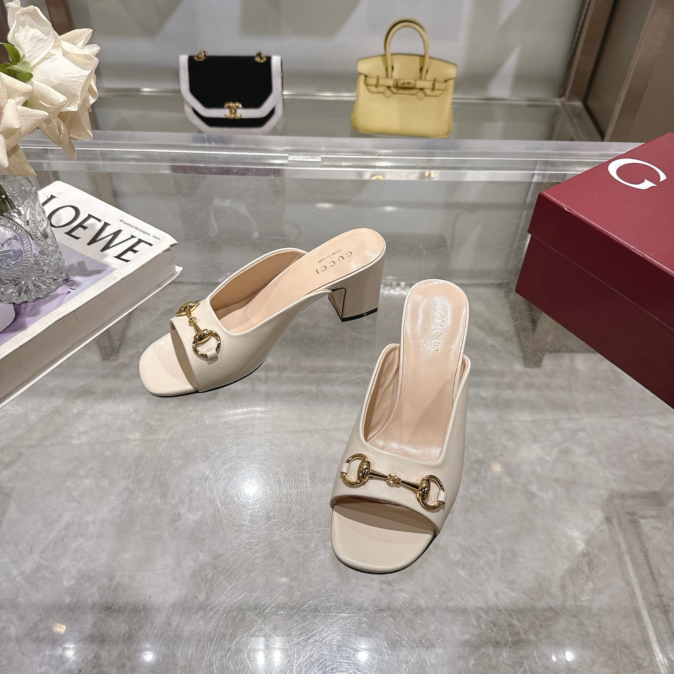 NO:261925,9115-5 White (35-42), slippers, slippers198609099115-5 白（35-42）,拖鞋,slippers,Women's Shoes