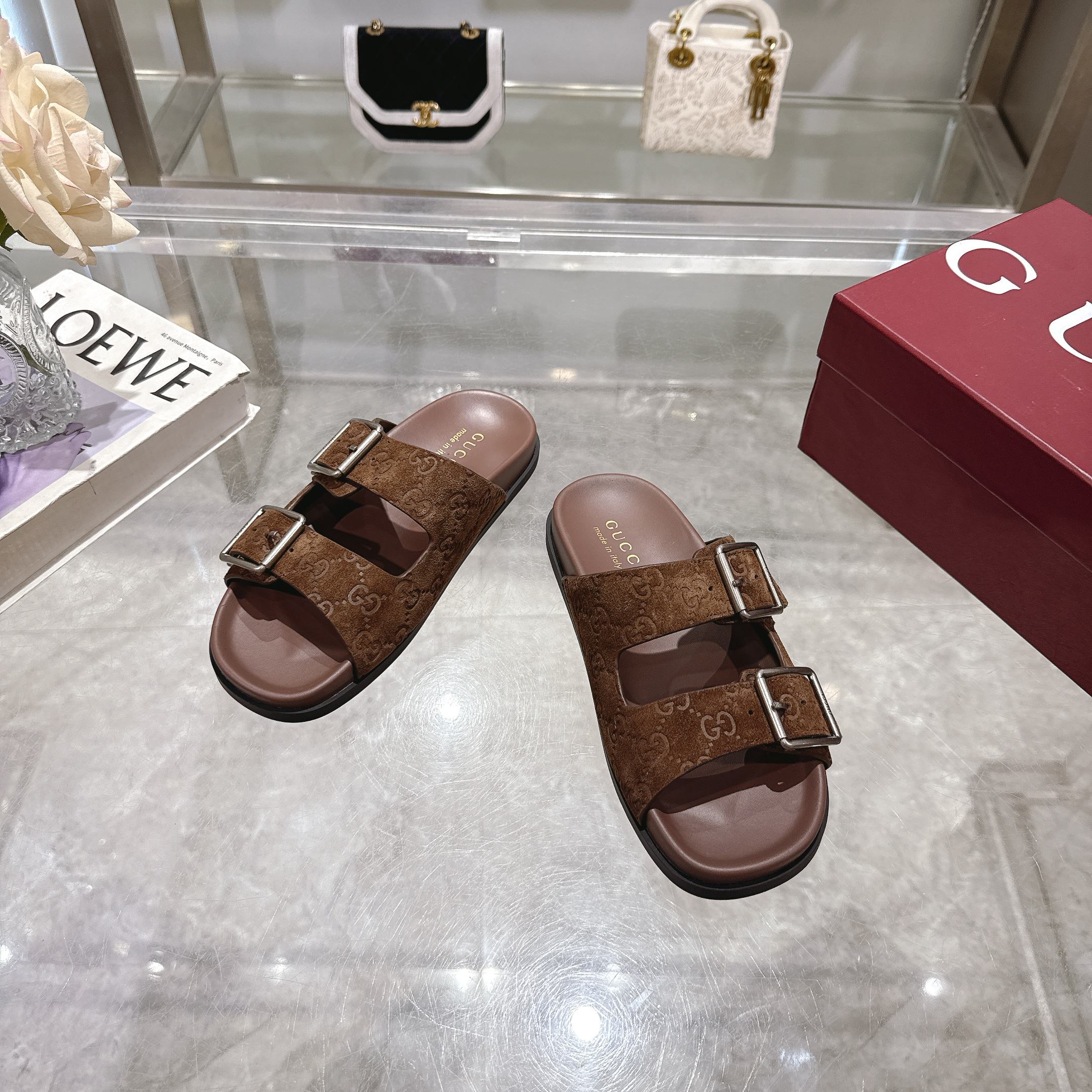 Gucci Brown Leather Double G Buckle Slide Sandals - Classic & Stylish 3 a1744898141040 5021