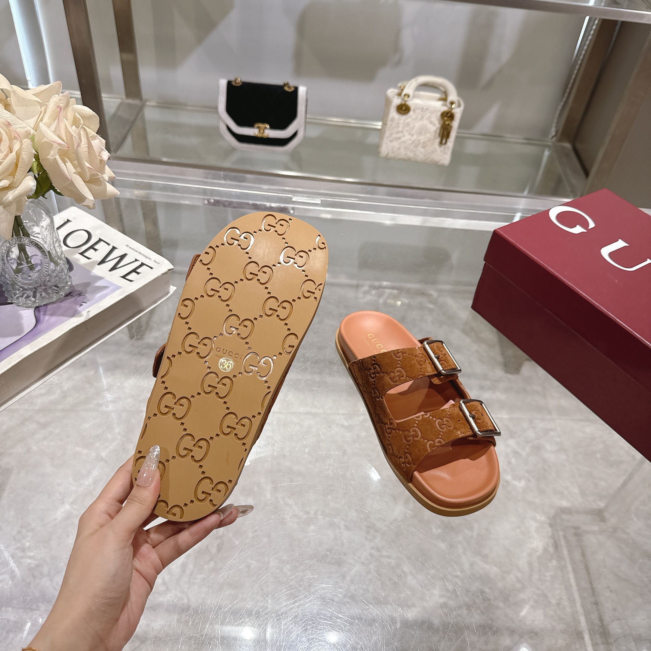 Gucci Women's Angora Red Leather Sandals with Double G Hardware 8 a1744898233731 5777