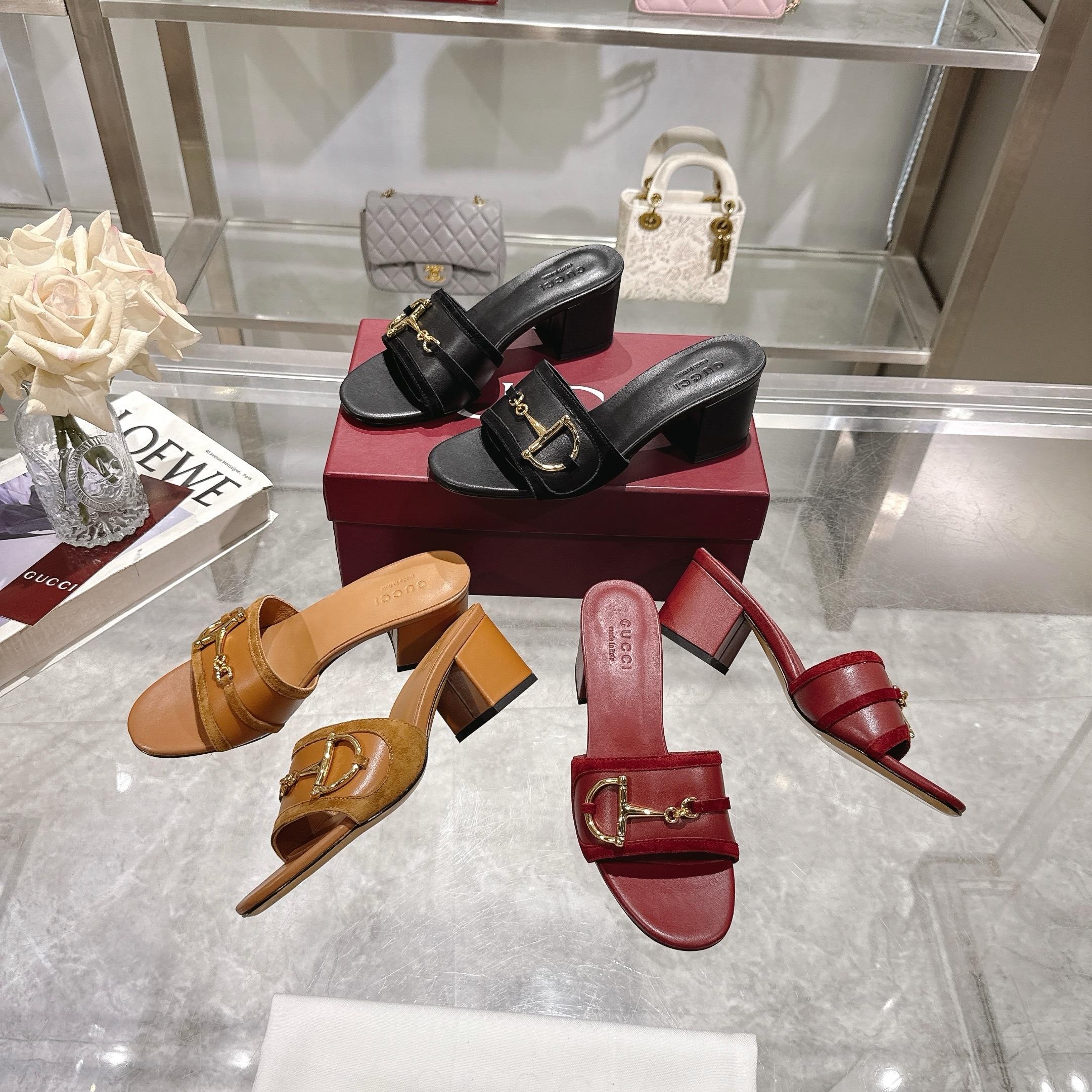 Gucci Women's Black Suede Horsebit Heeled Sandals Mules Slides 10 a1745769438242 5186