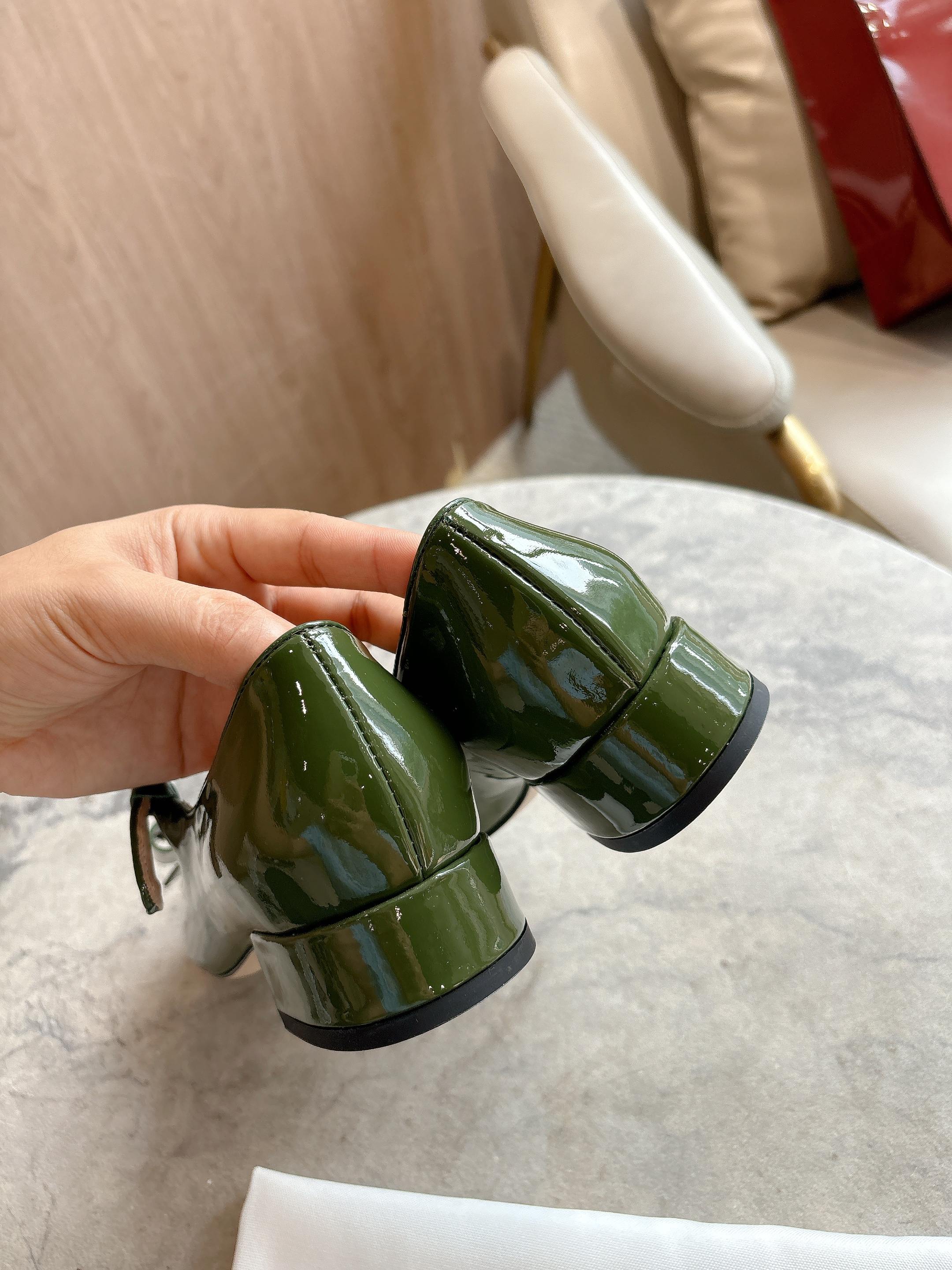 Gucci Green Ballet Flats with Double-G Bow Detail and Low Heels - 图片 7