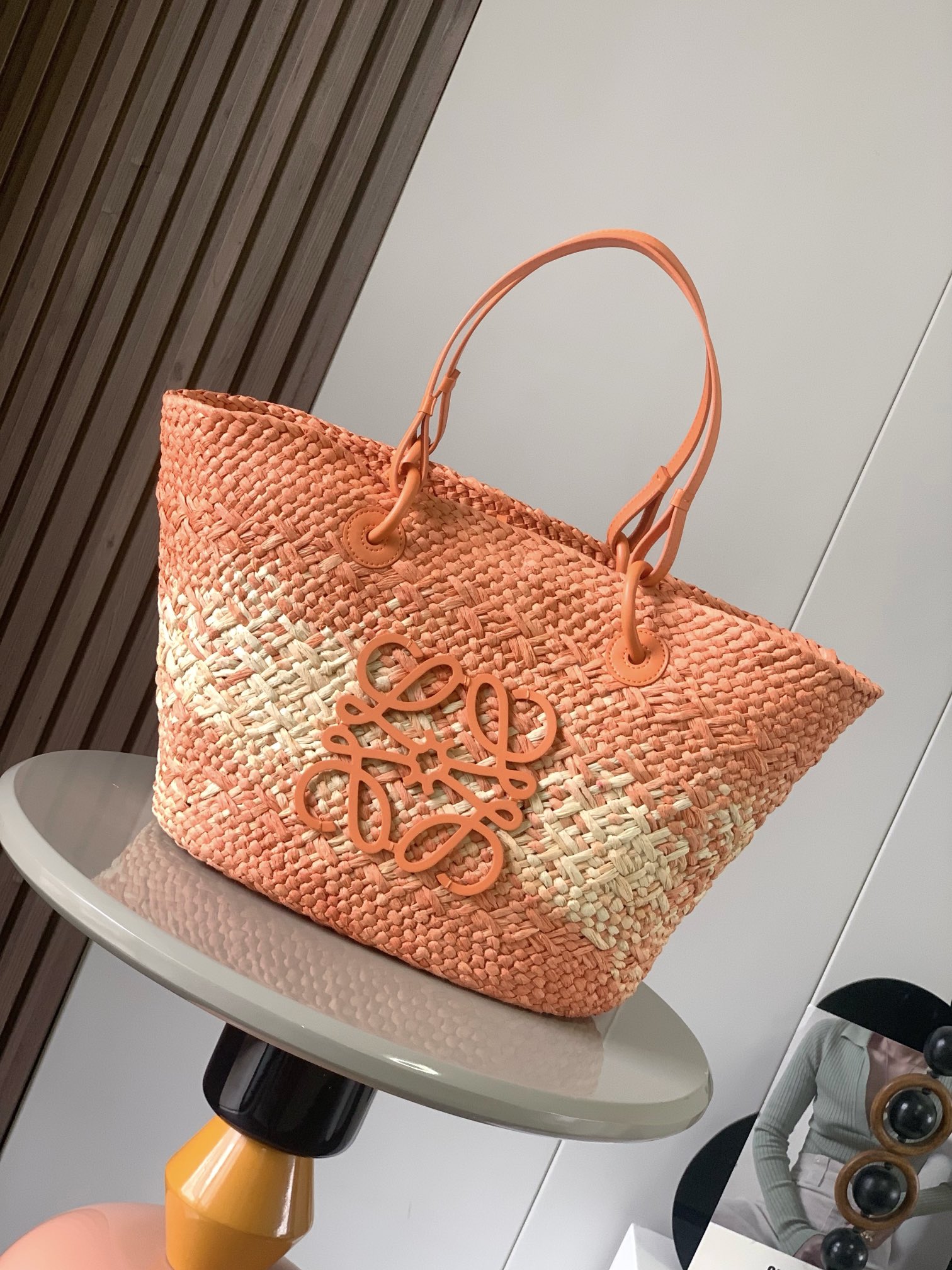 Loewe Anagram Basket Gut
 Taschen Handtaschen Braun Orange Weben Rindsleder Sommerkollektion