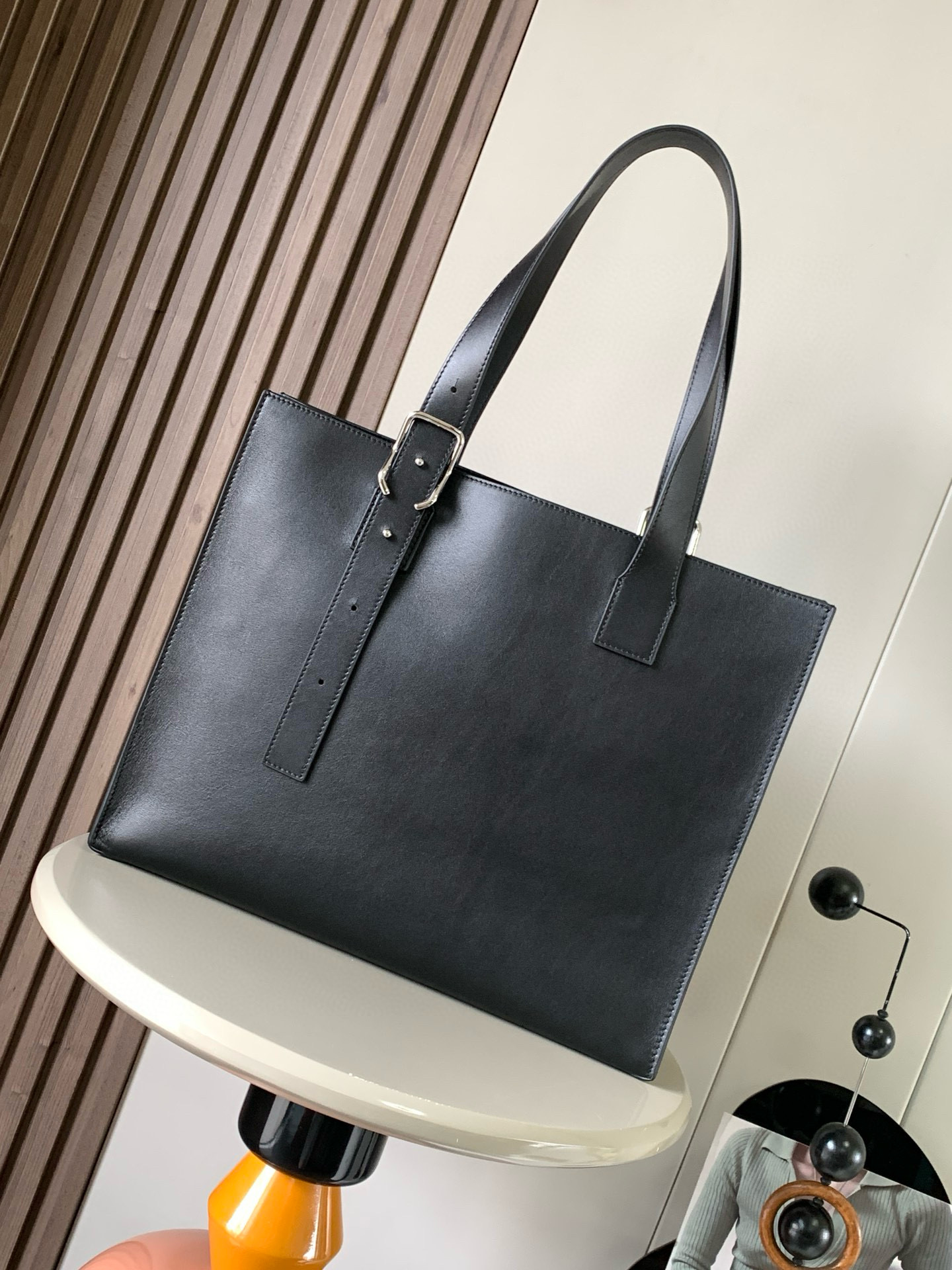 Loewe Leather Buckle Horizontal Tote Bag,38.7cm,Black 1 i1745115251532 6410 0 0