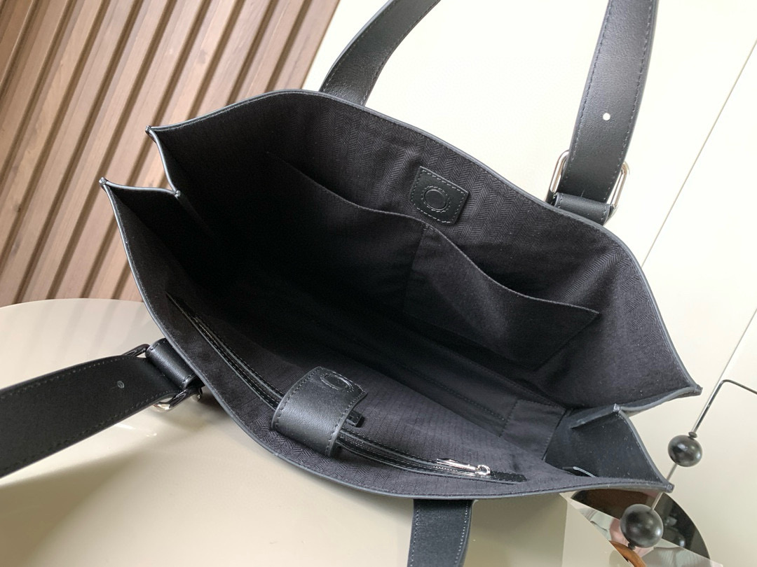 Loewe Leather Buckle Horizontal Tote Bag,38.7cm,Black 7 i1745115268832 1458 0 6