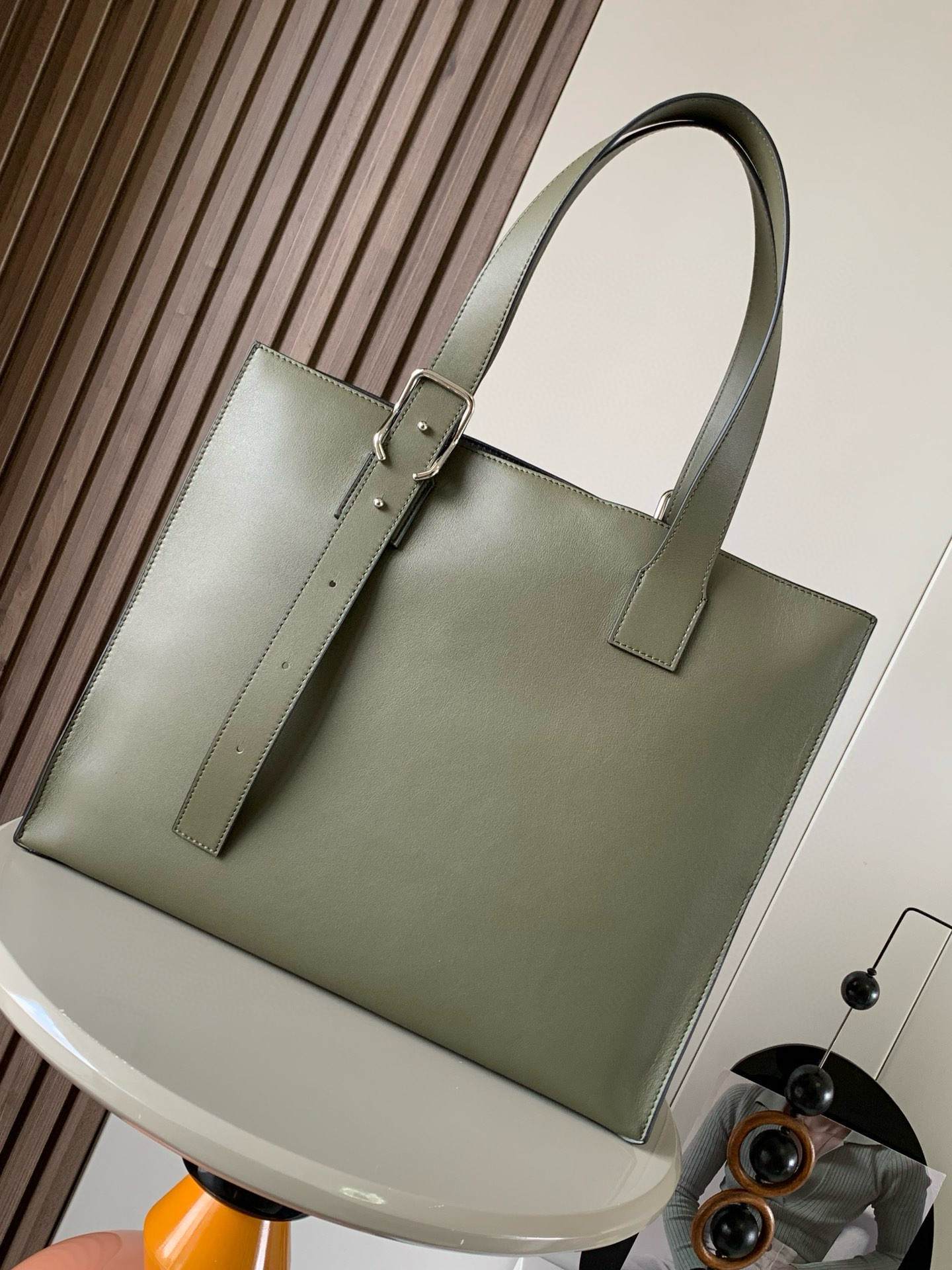 Loewe Buckle Horizontal Tote Bag in Classic Calfskin Leather, Green 4 i1745115326031 5826 0 3