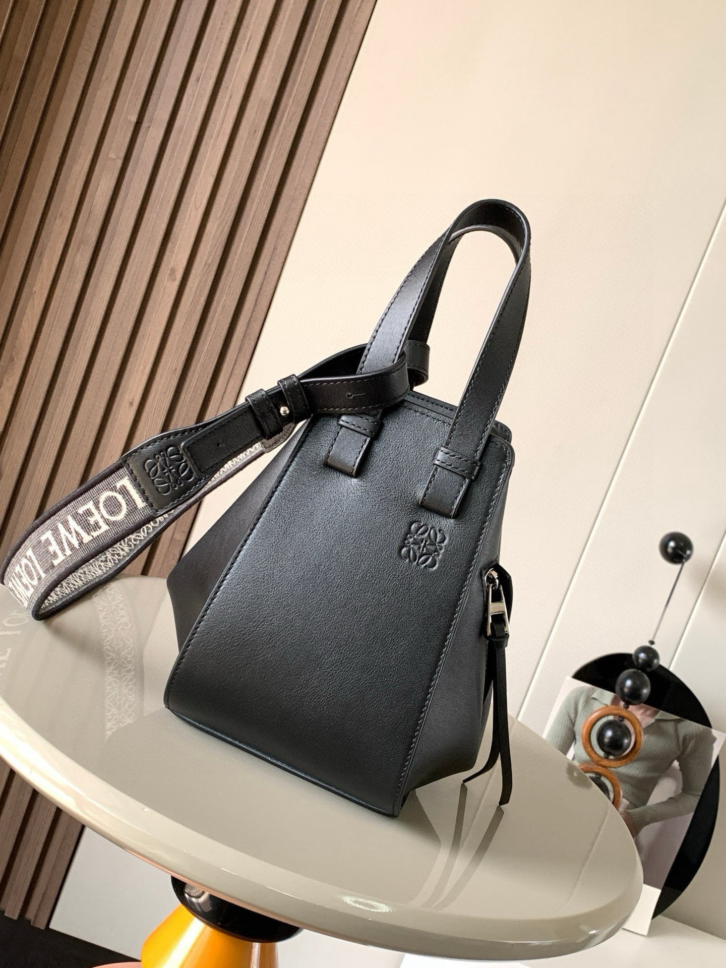 NO:211406,Hammock bag 20CM new size Hammock bag hammock bag crazy flop!  It looks so good. This is the size between the small and mini. The 