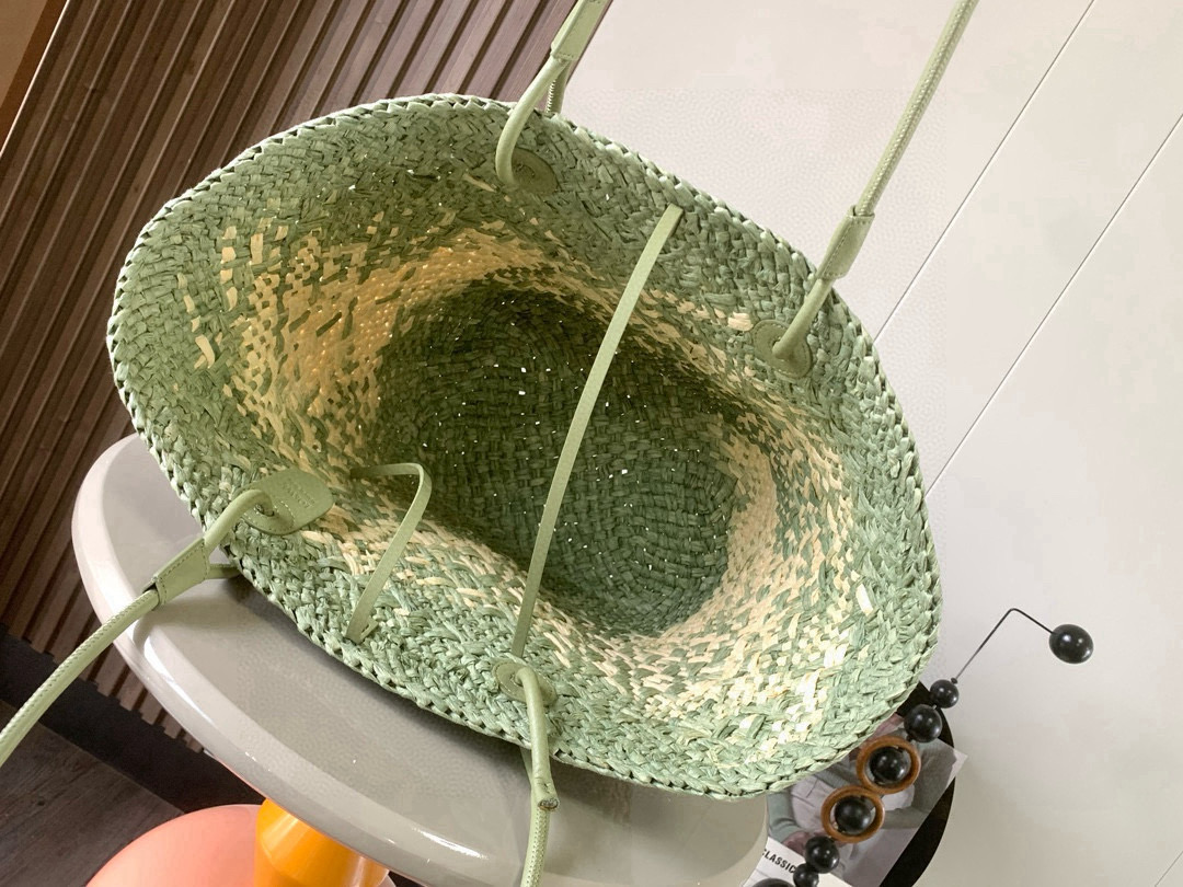 Hand-Woven Iraka Palm Fibre Basket Bag with Cow Leather Details - 图片 8