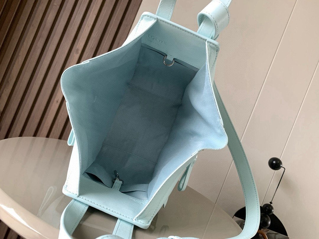 Givenchy 特价吊床包20CM新尺寸 bag吊床包疯狂翻牌 太 了