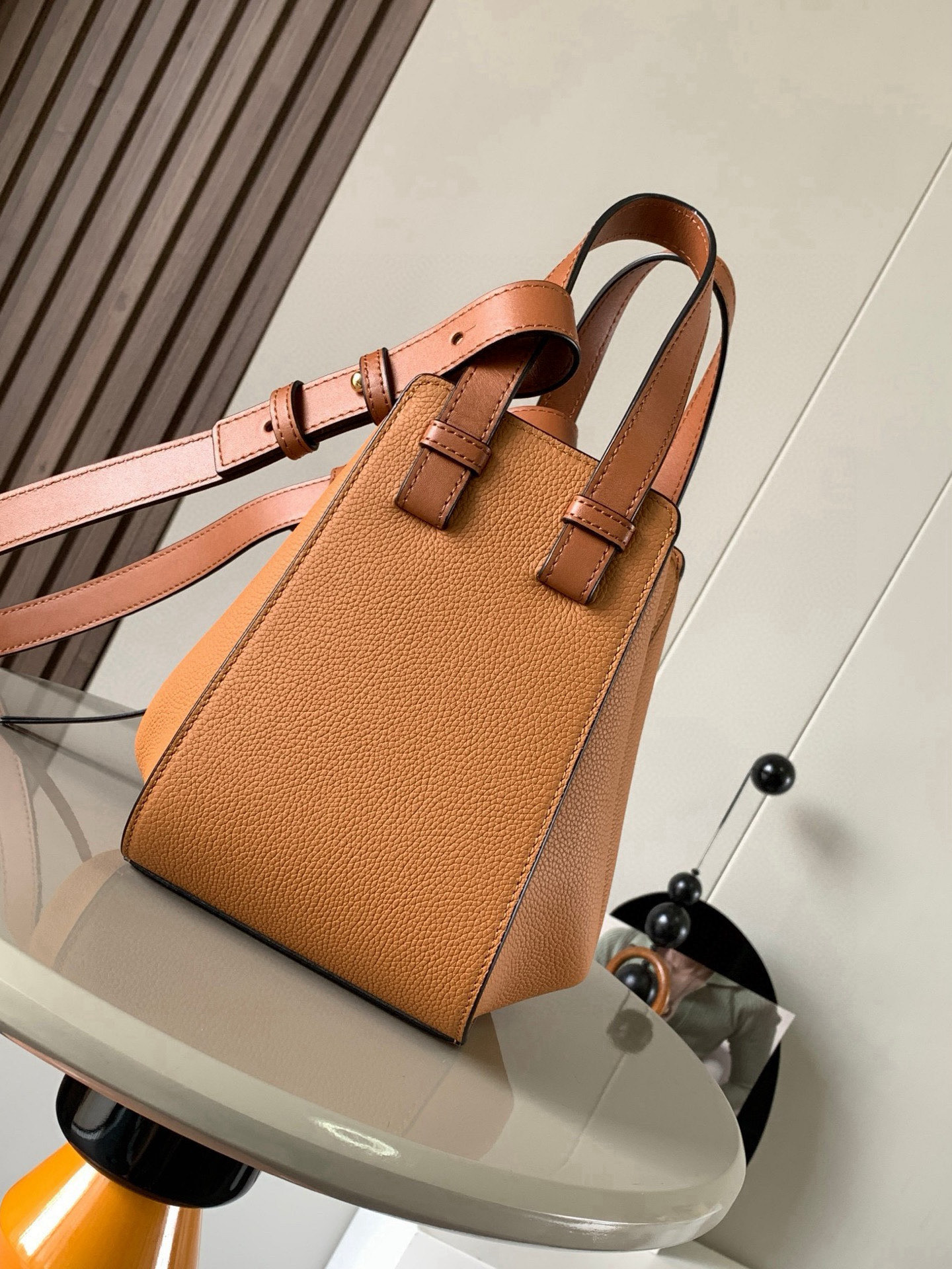 Loewe 特价吊床包20CM新尺寸 bag吊床包疯狂翻牌 太 了