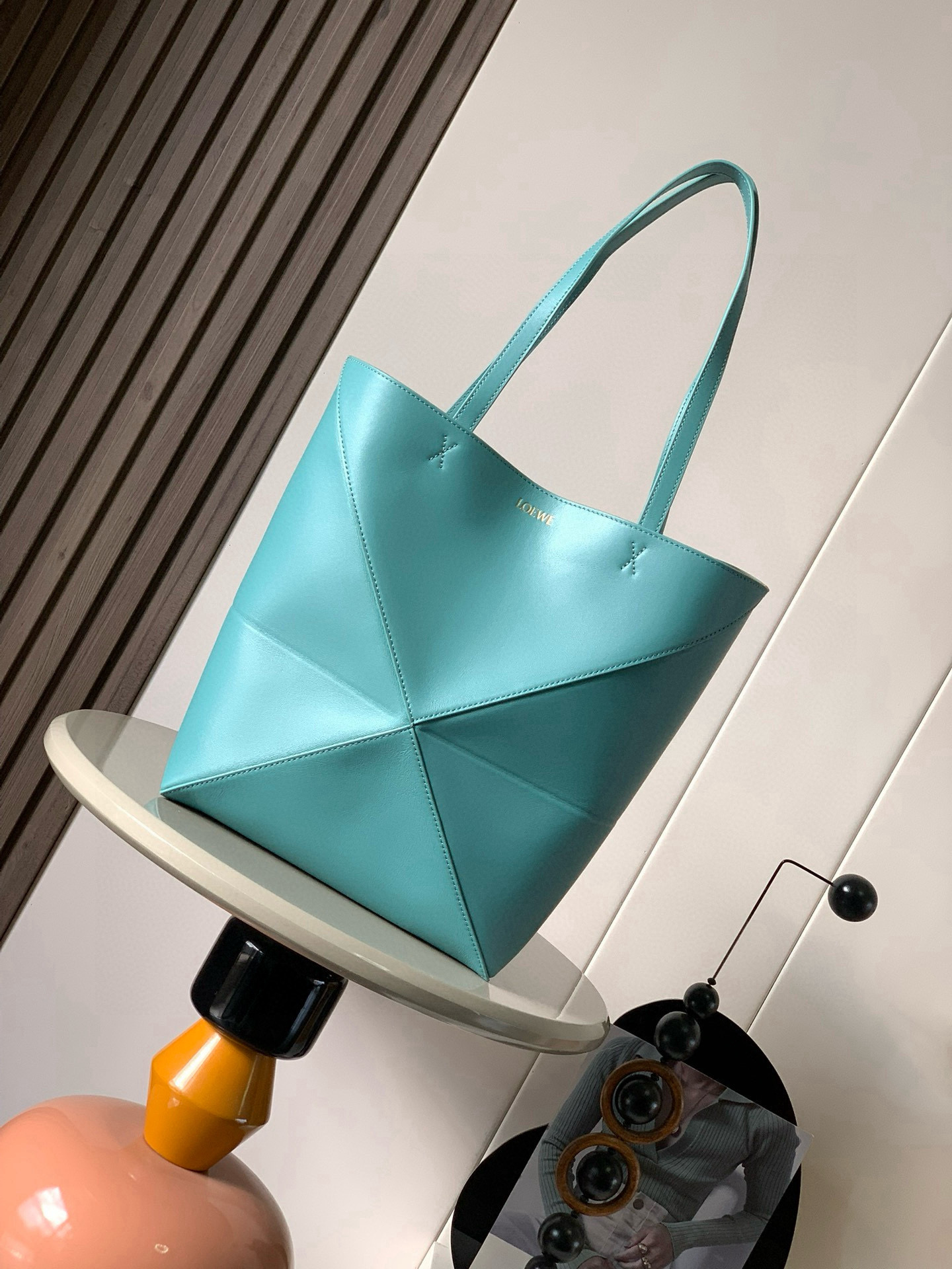 Loewe 中号31cm亮面牛皮革 puzzle