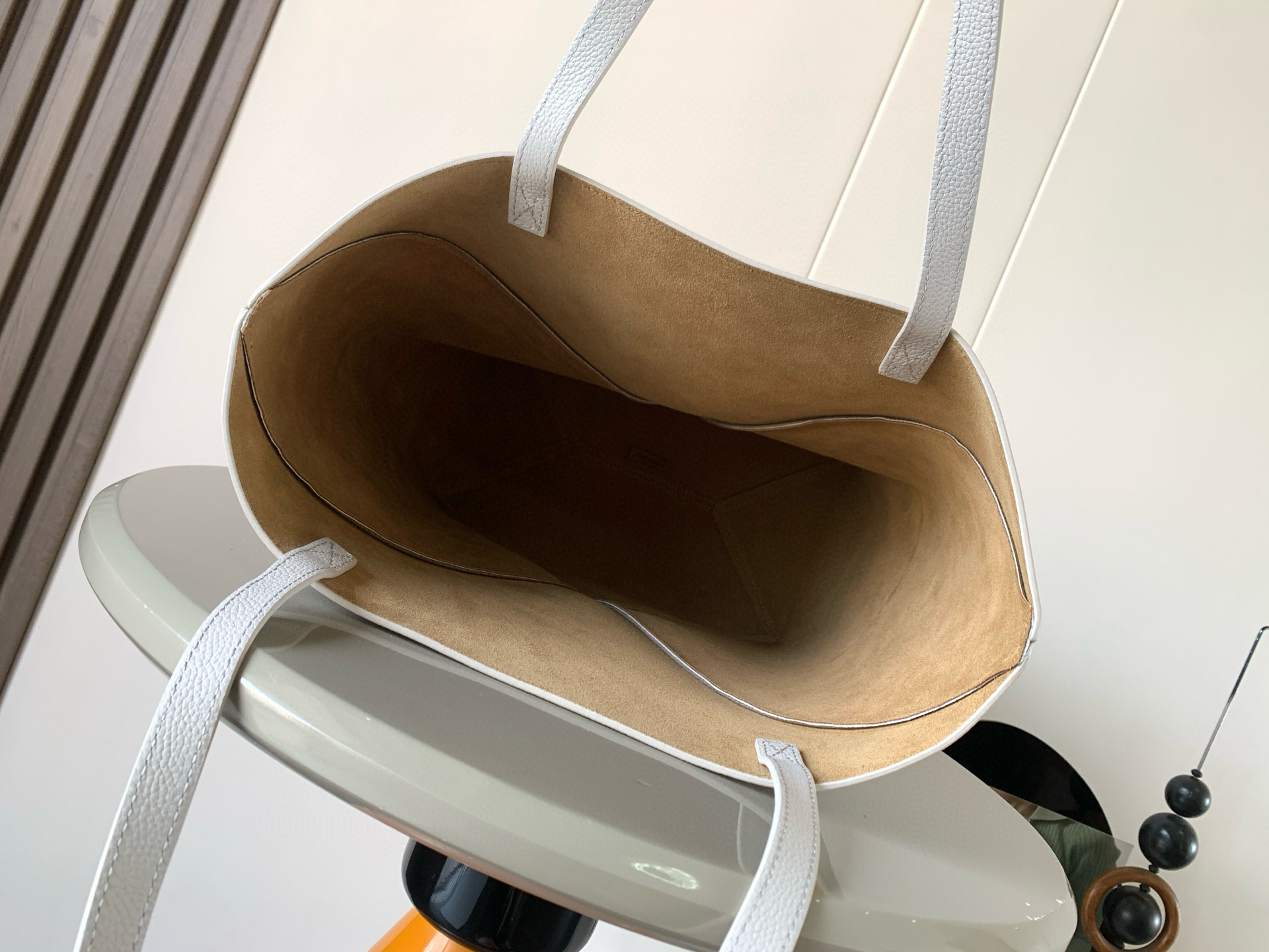 Loewe 中号31cm荔面牛皮革 puzzle