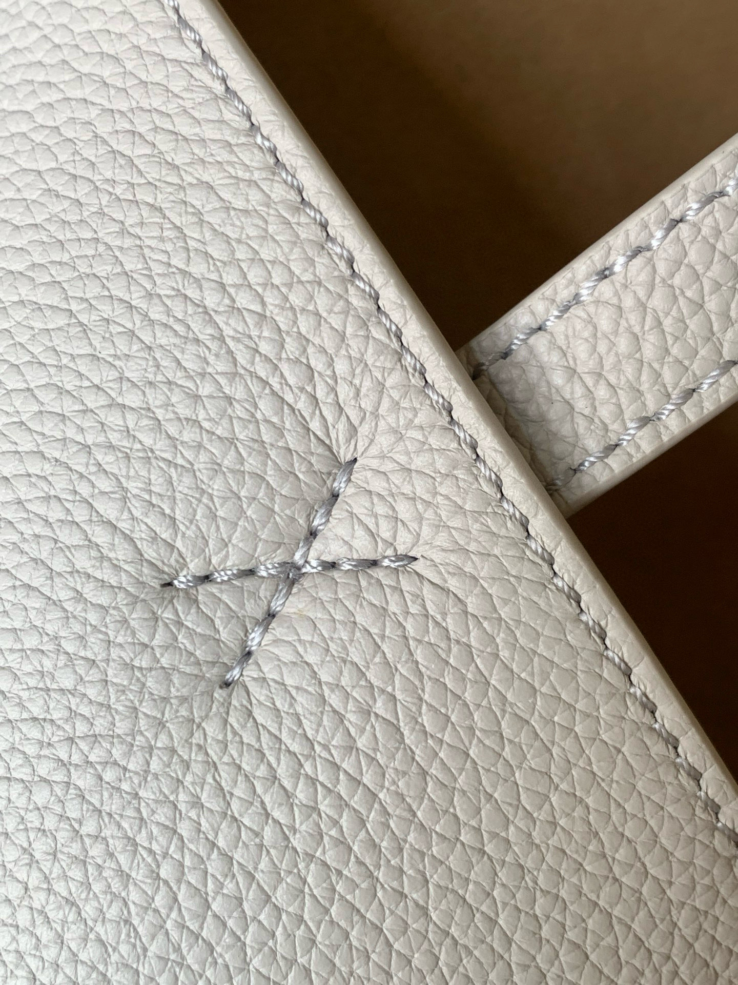 Loewe 中号31cm荔面牛皮革 puzzle