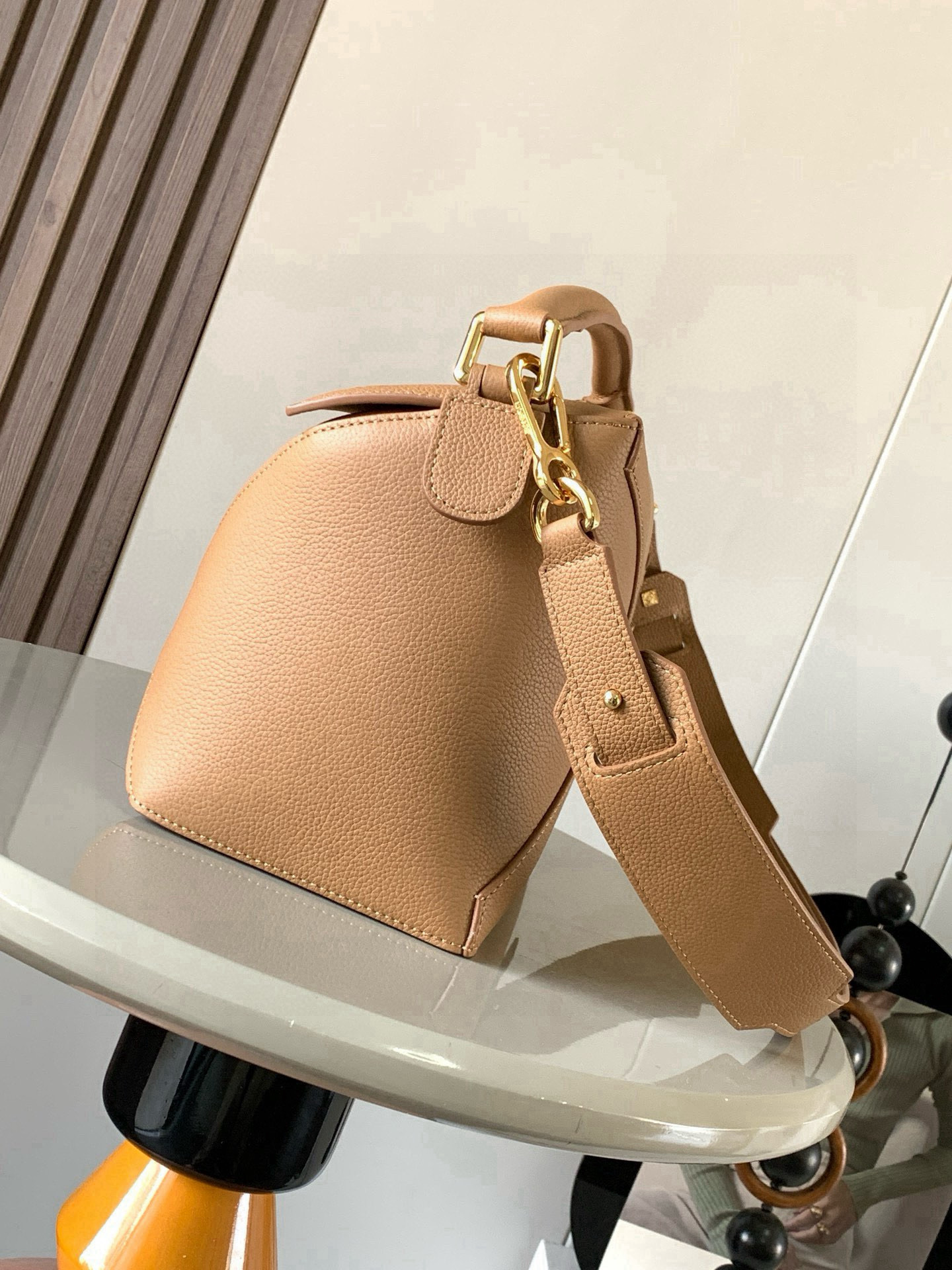 Loewe 新版本几何包29CM Puzzle手袋～