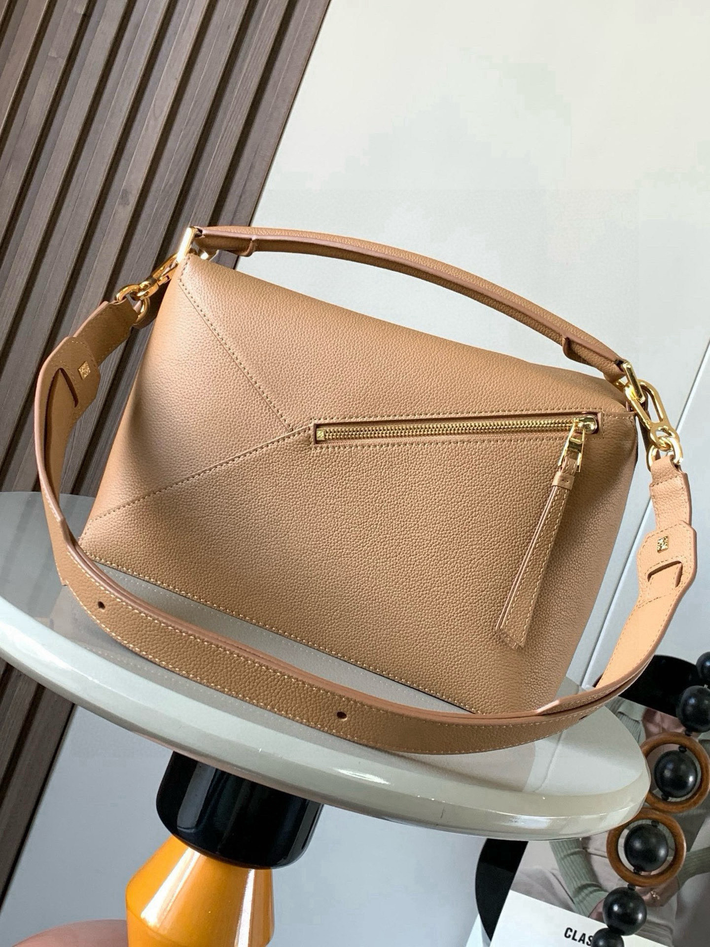 Loewe 新版本几何包29CM Puzzle手袋～