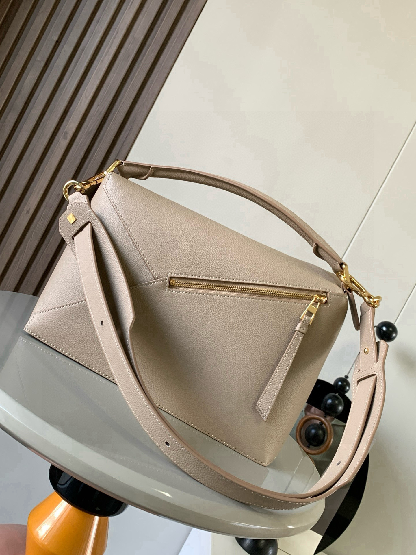 Loewe 新版本几何包29CM Puzzle手袋～