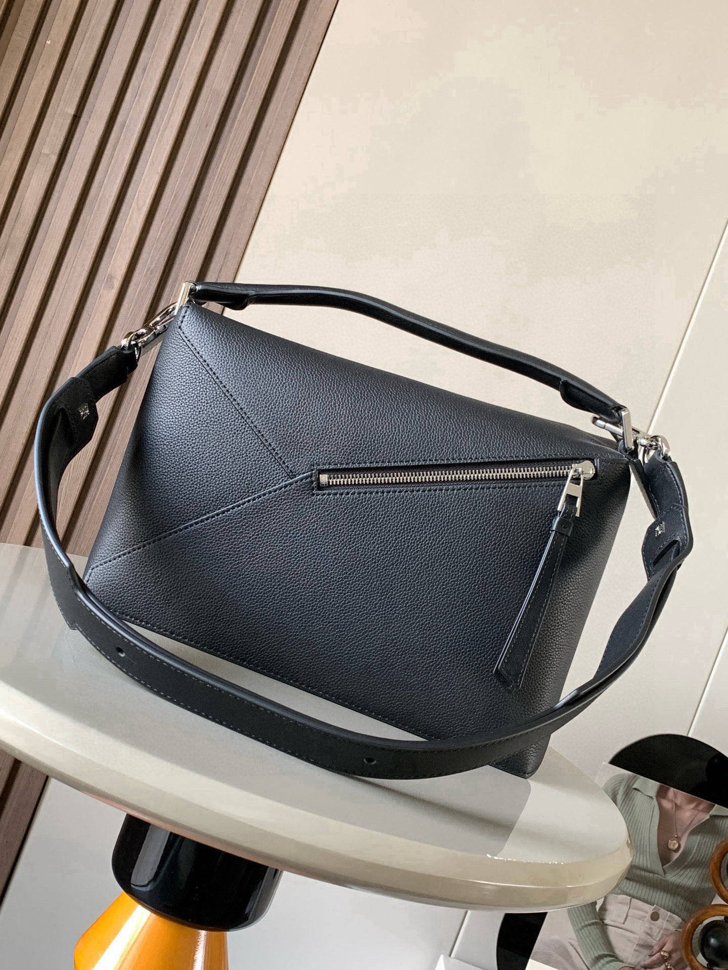 Loewe 新版本几何包29CM Puzzle手袋～