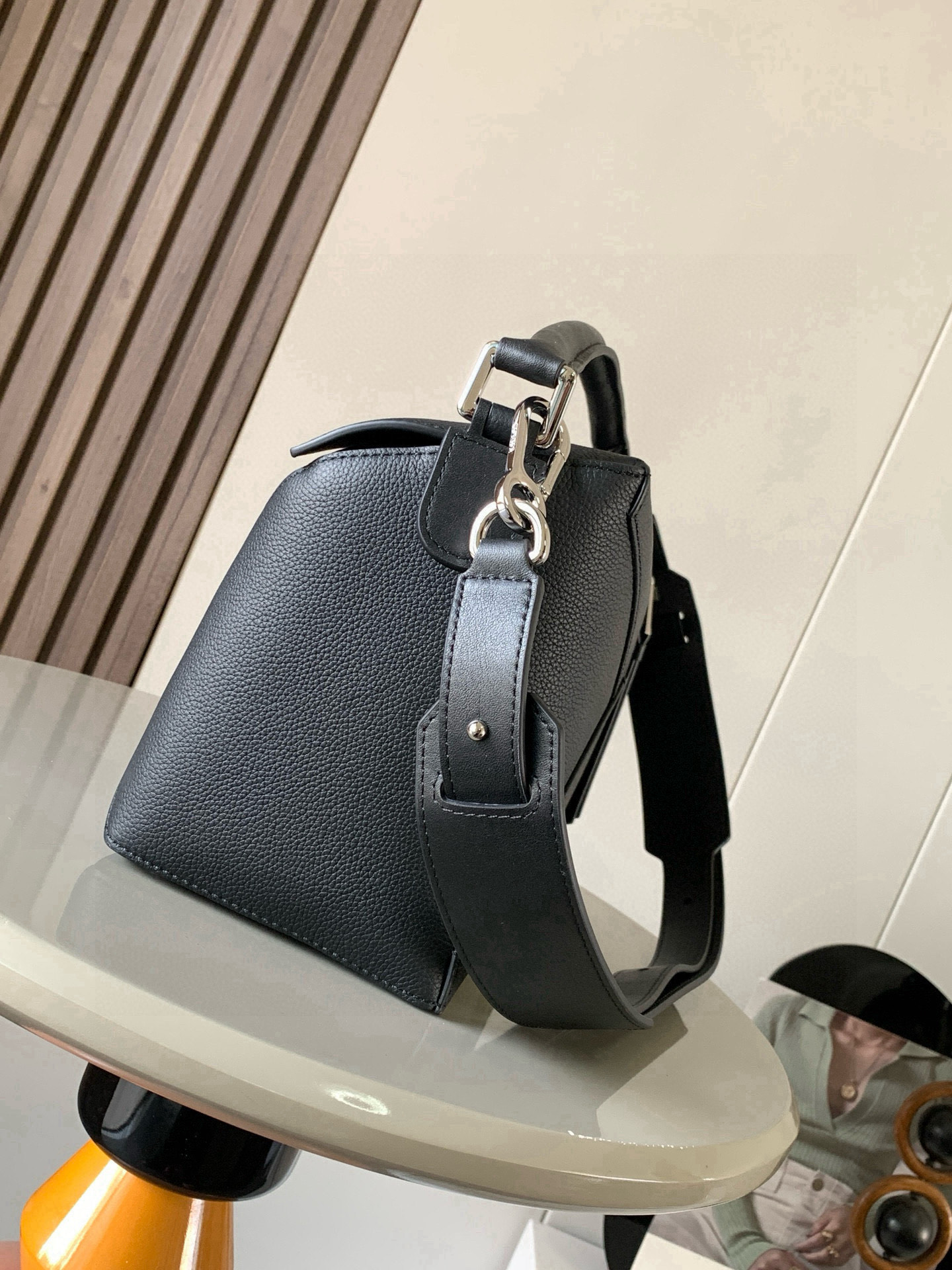 Loewe 新版本几何包29CM Puzzle手袋～