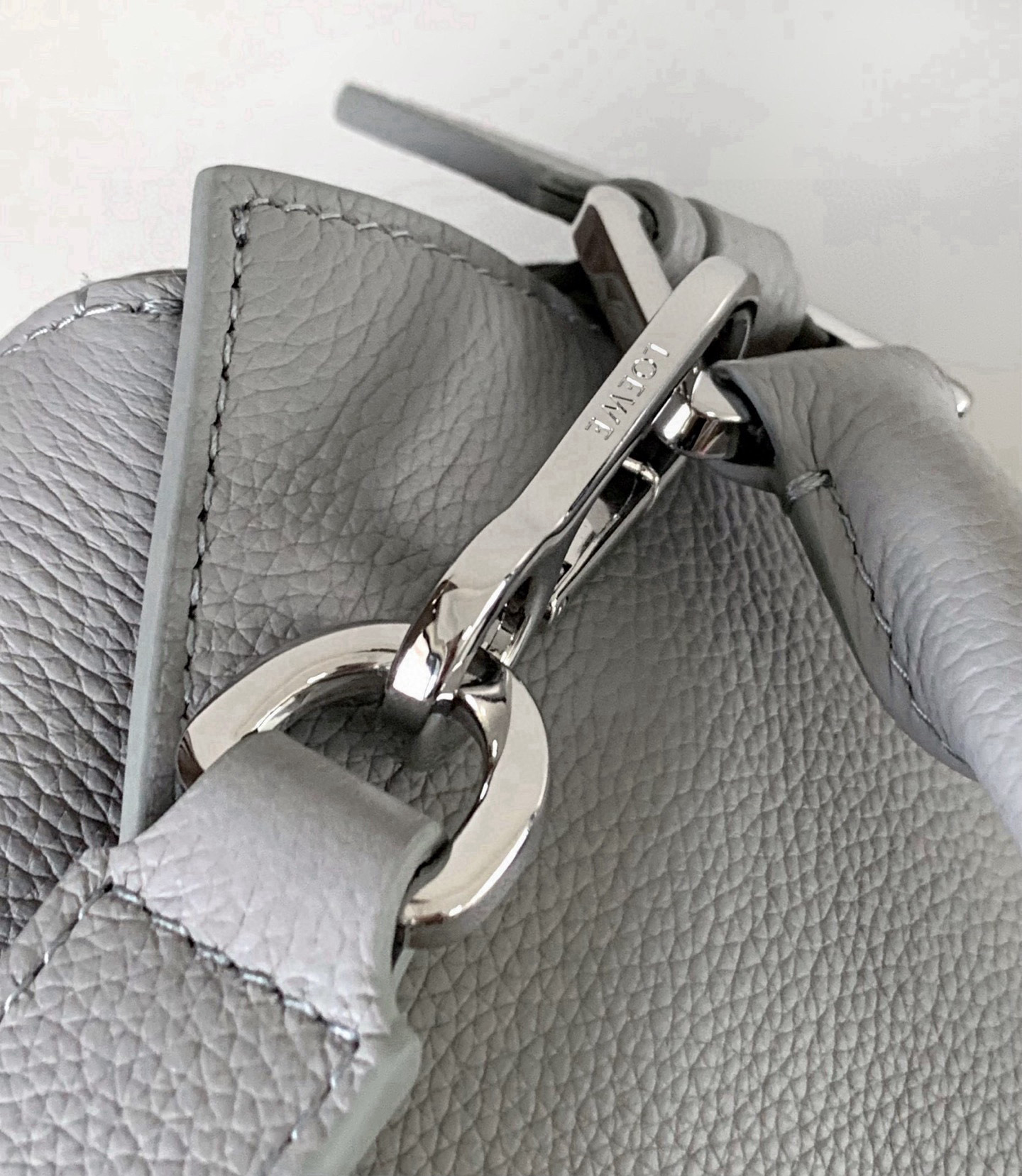 Loewe 新版本几何包29CM Puzzle手袋～
