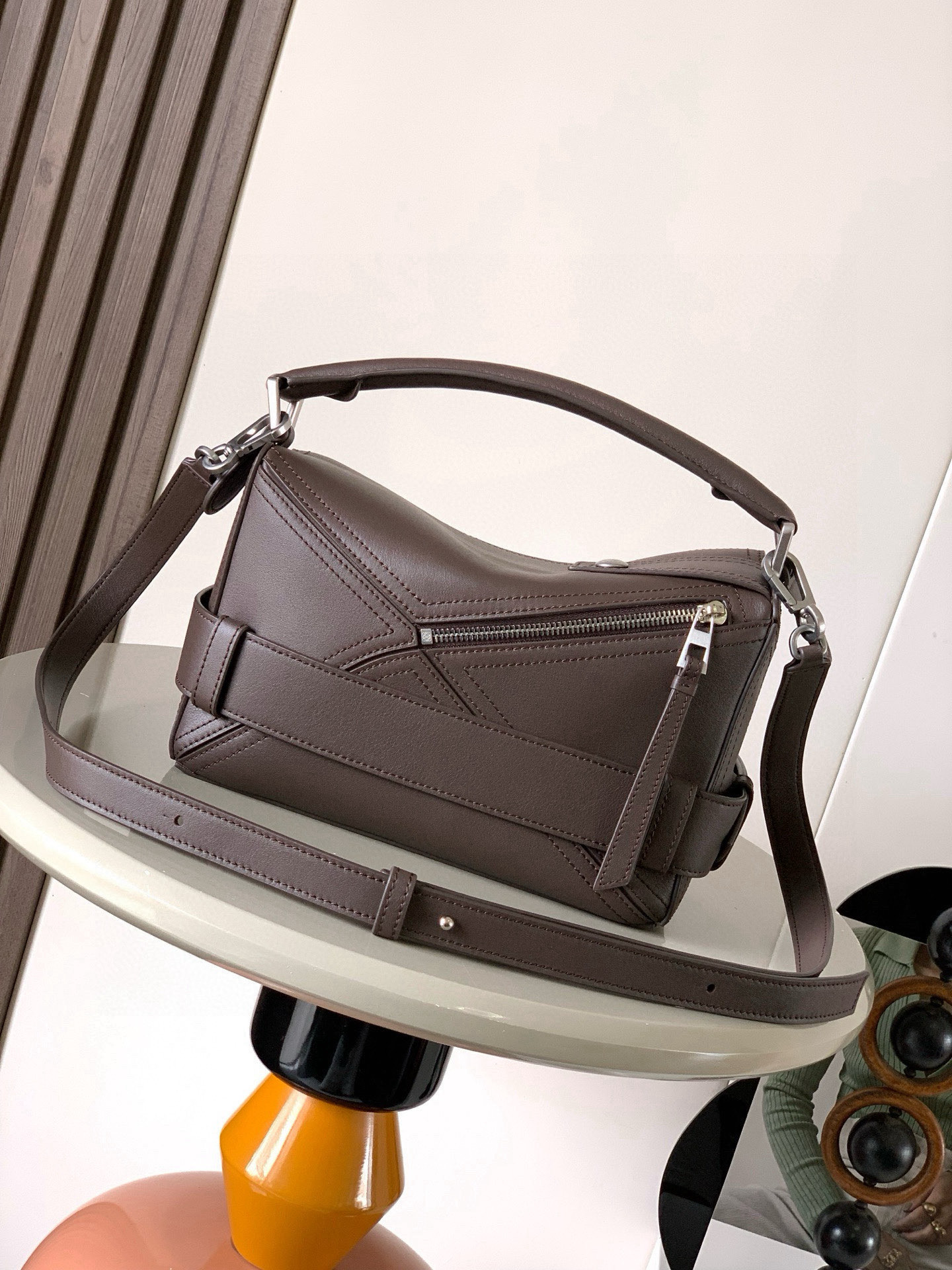 Loewe 小号亮面牛皮革 Puzzle Biker